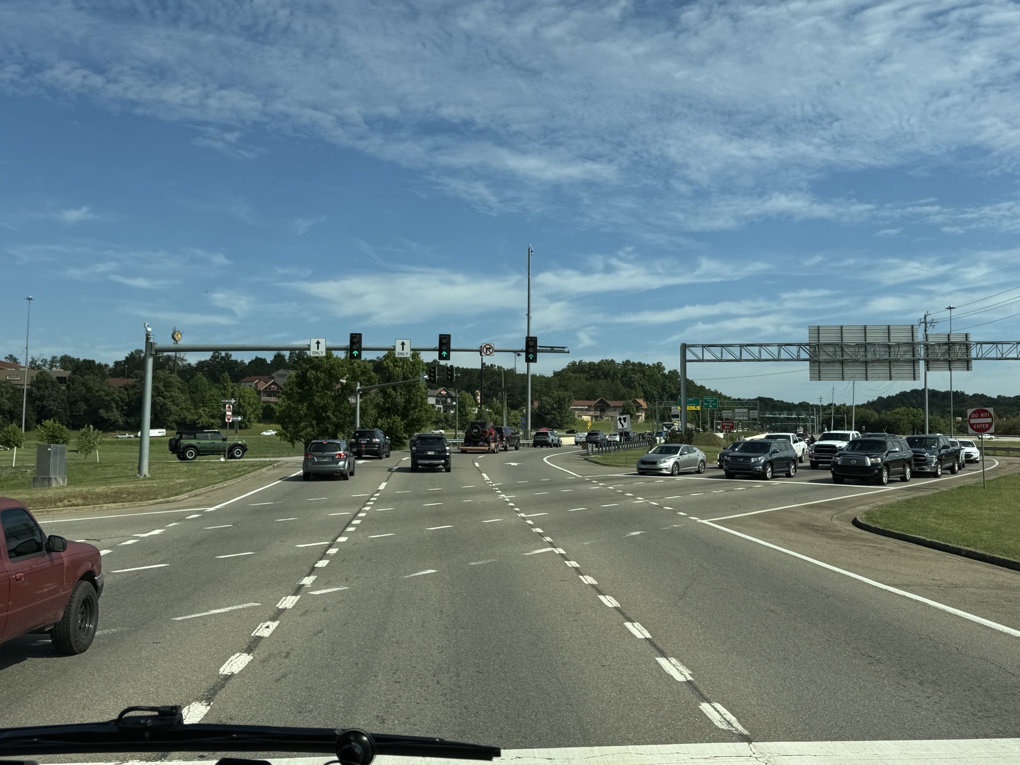 Crossover intersection