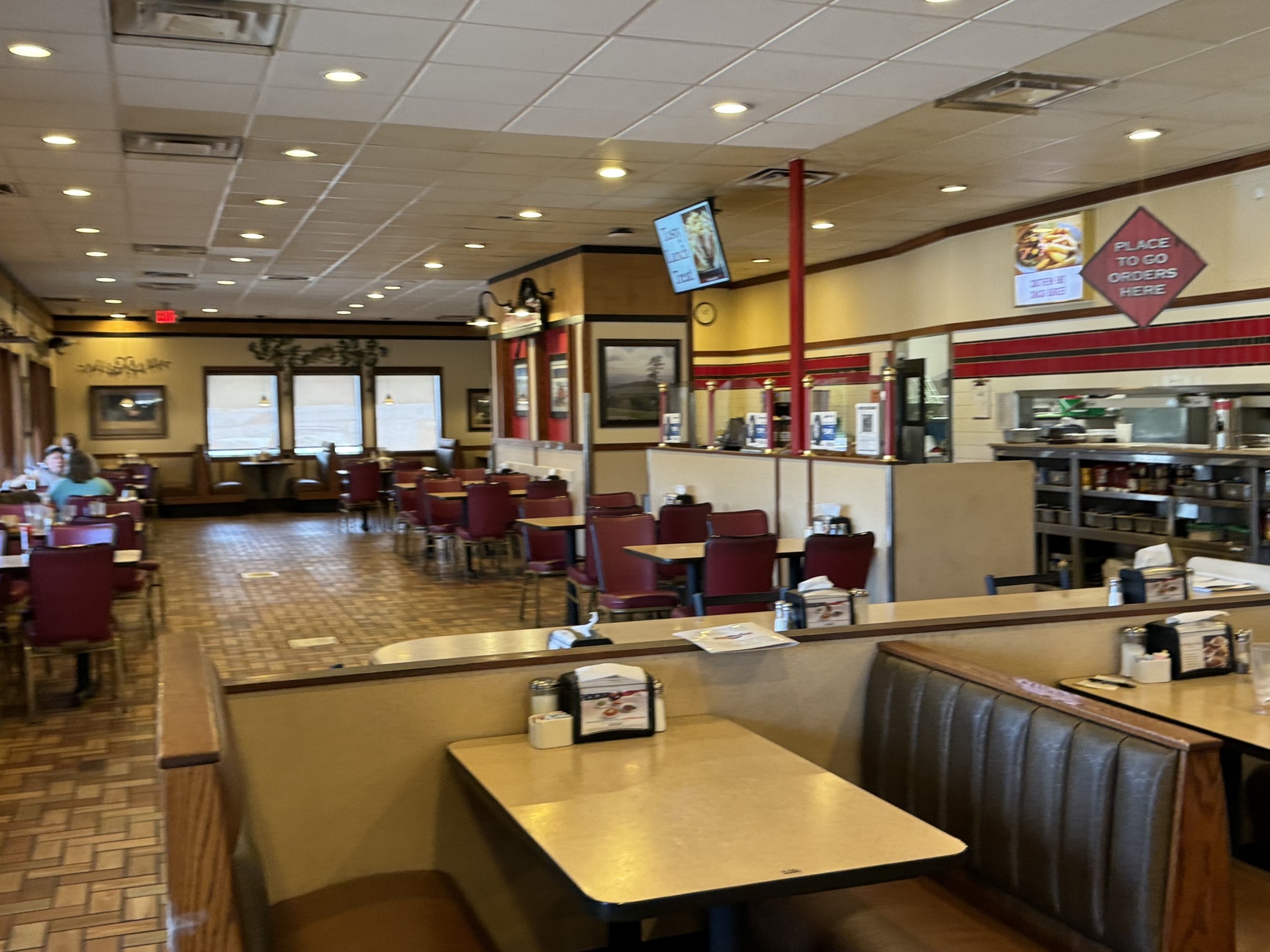 Iron Skillet restaurant