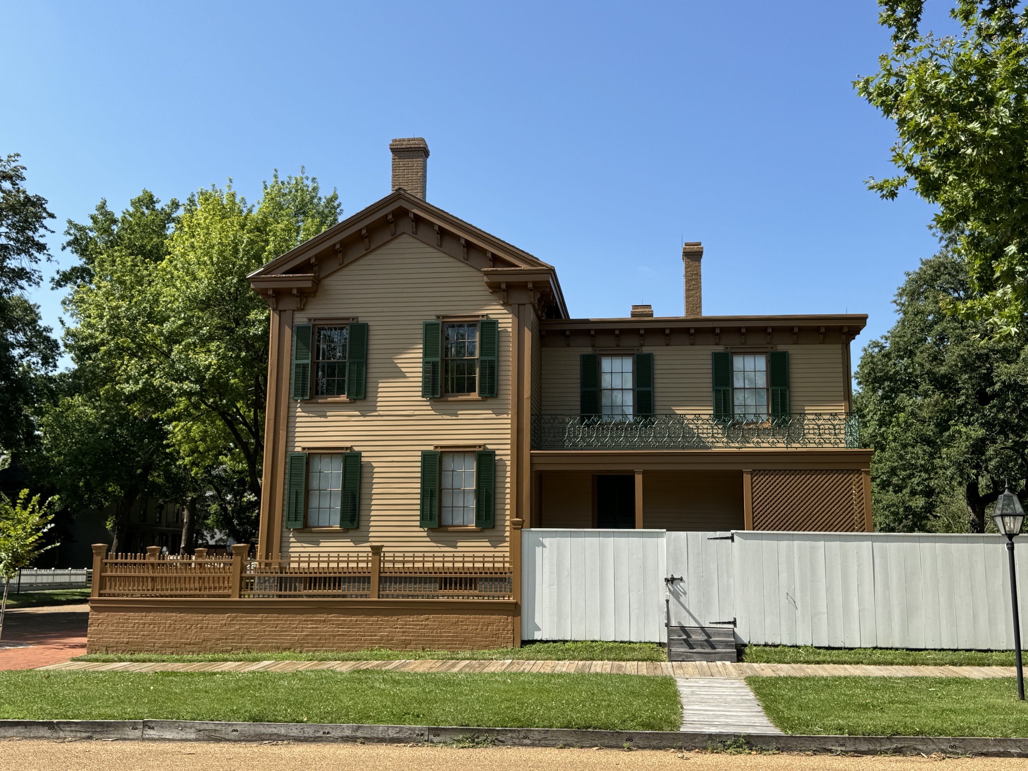 Lincoln's home