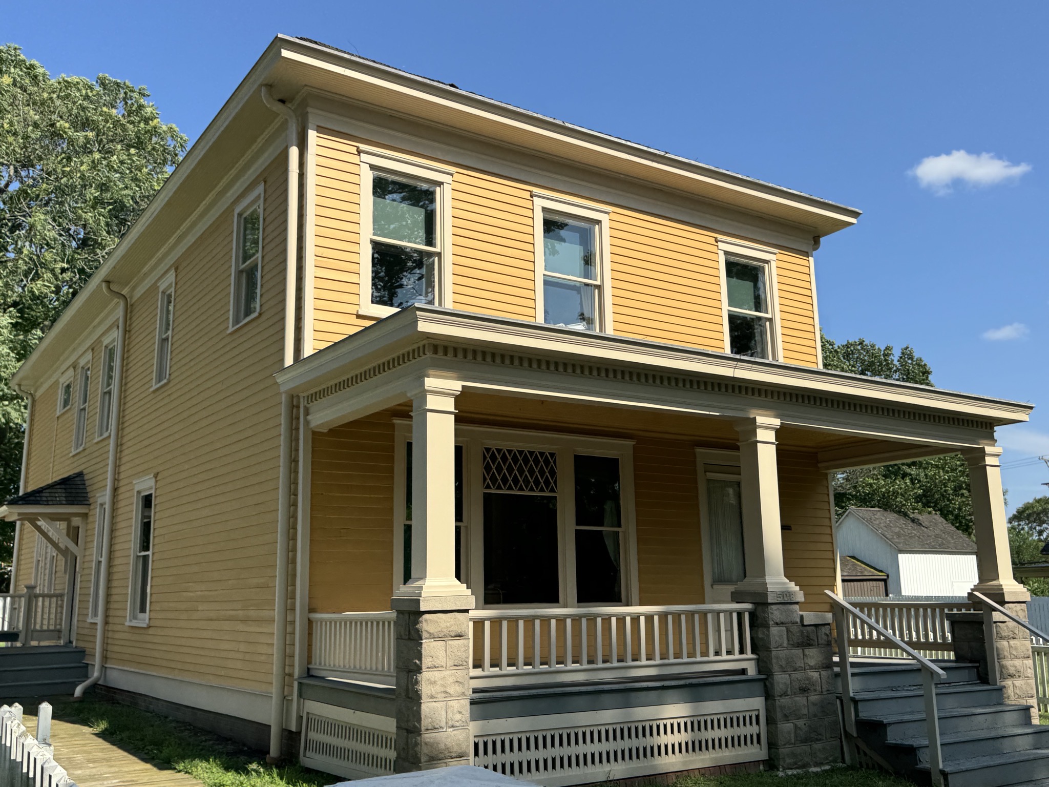 Other neighbor homes