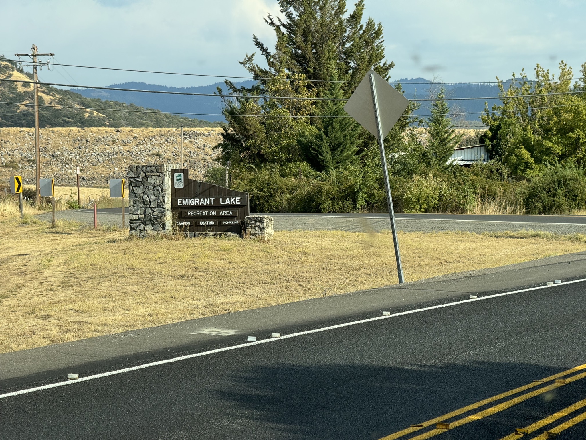 Emigrant Lake entrance