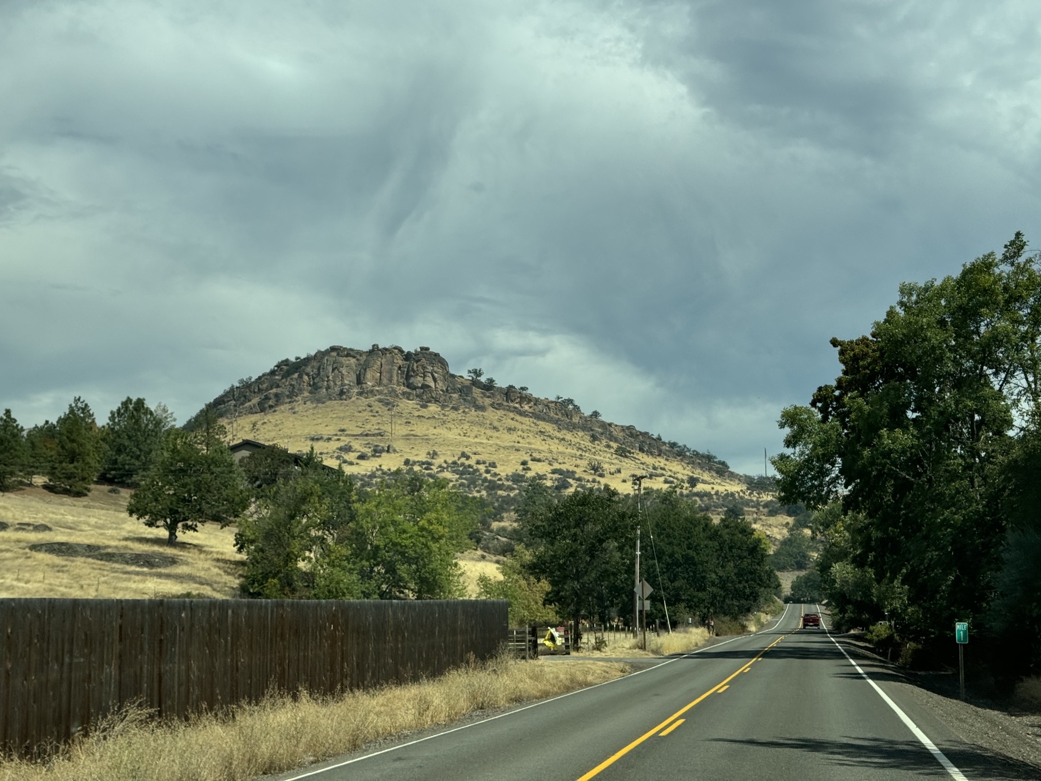 Interesting rocks along Dead Indian Memorial Road