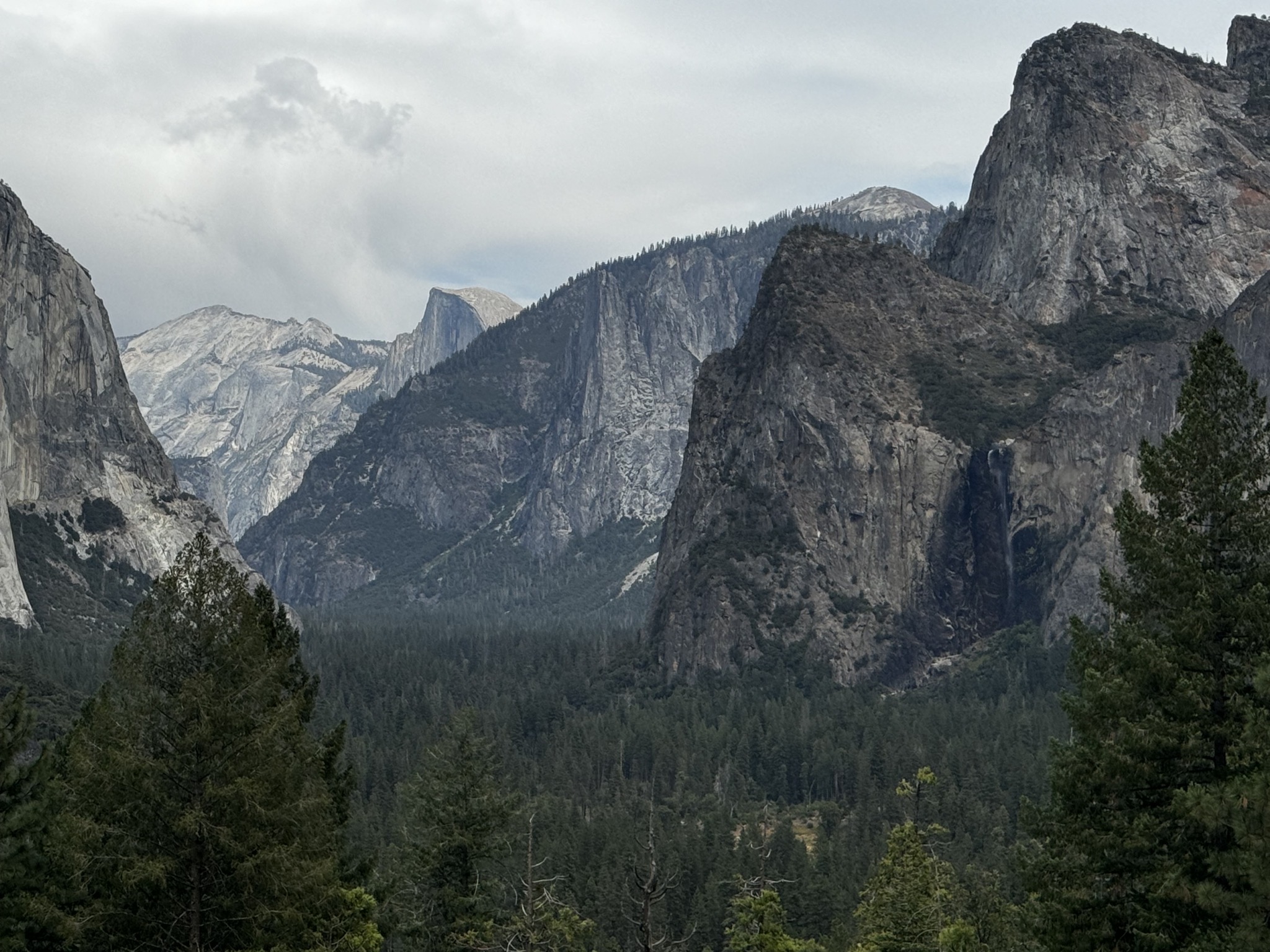 Tunnel view point