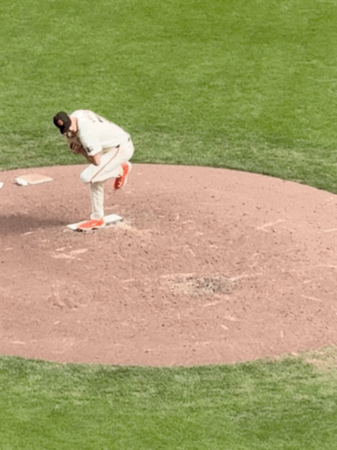 Submarine pitcher