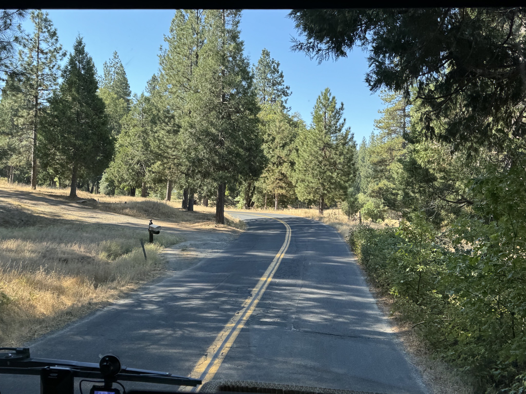 Narrow road