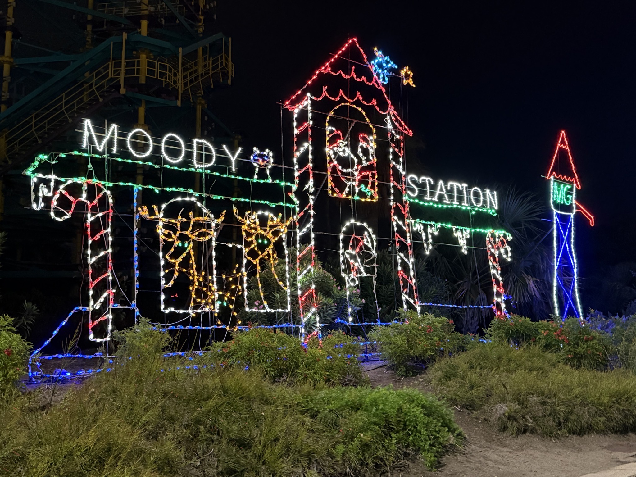 Holiday lights