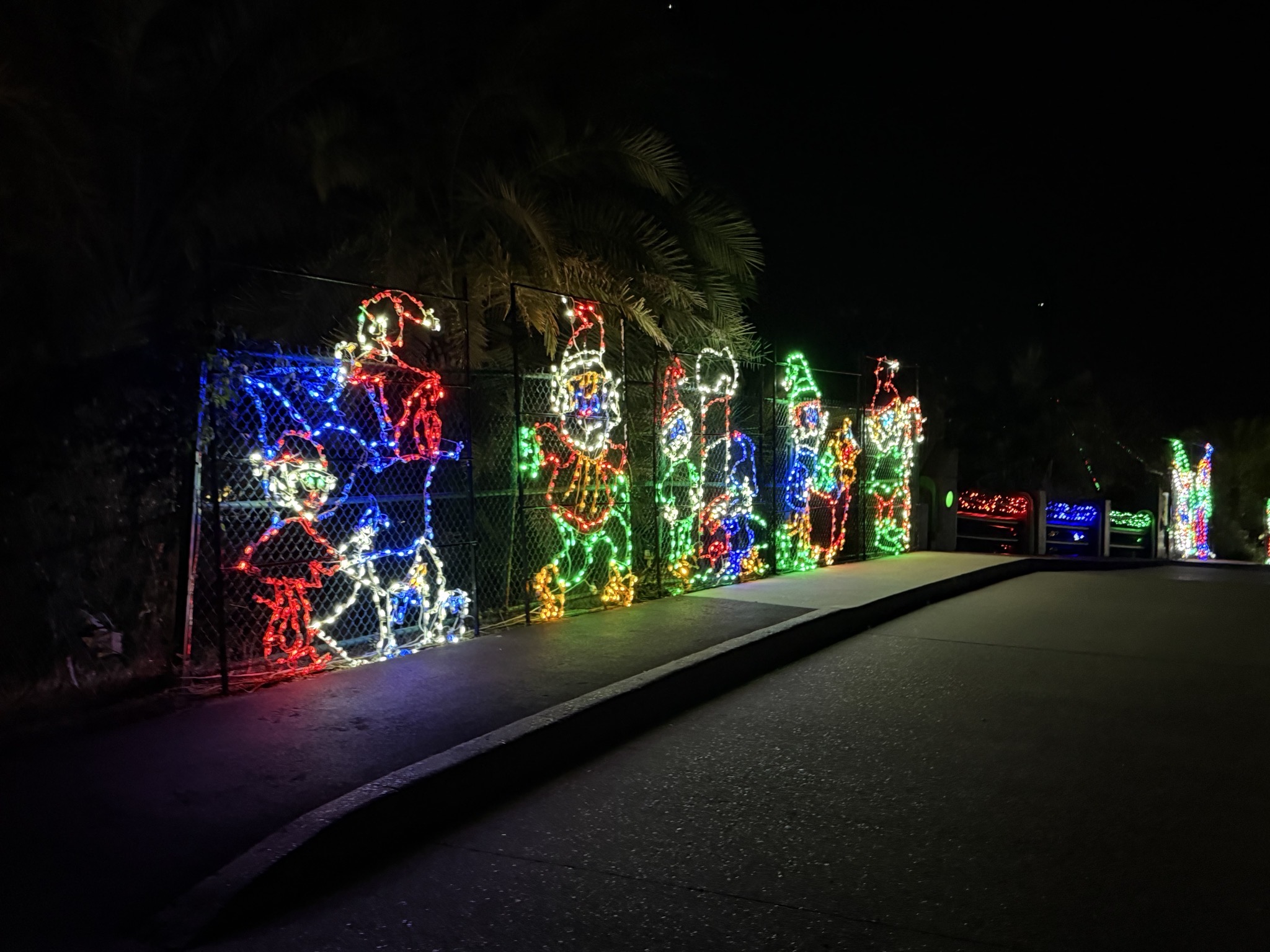 Holiday lights