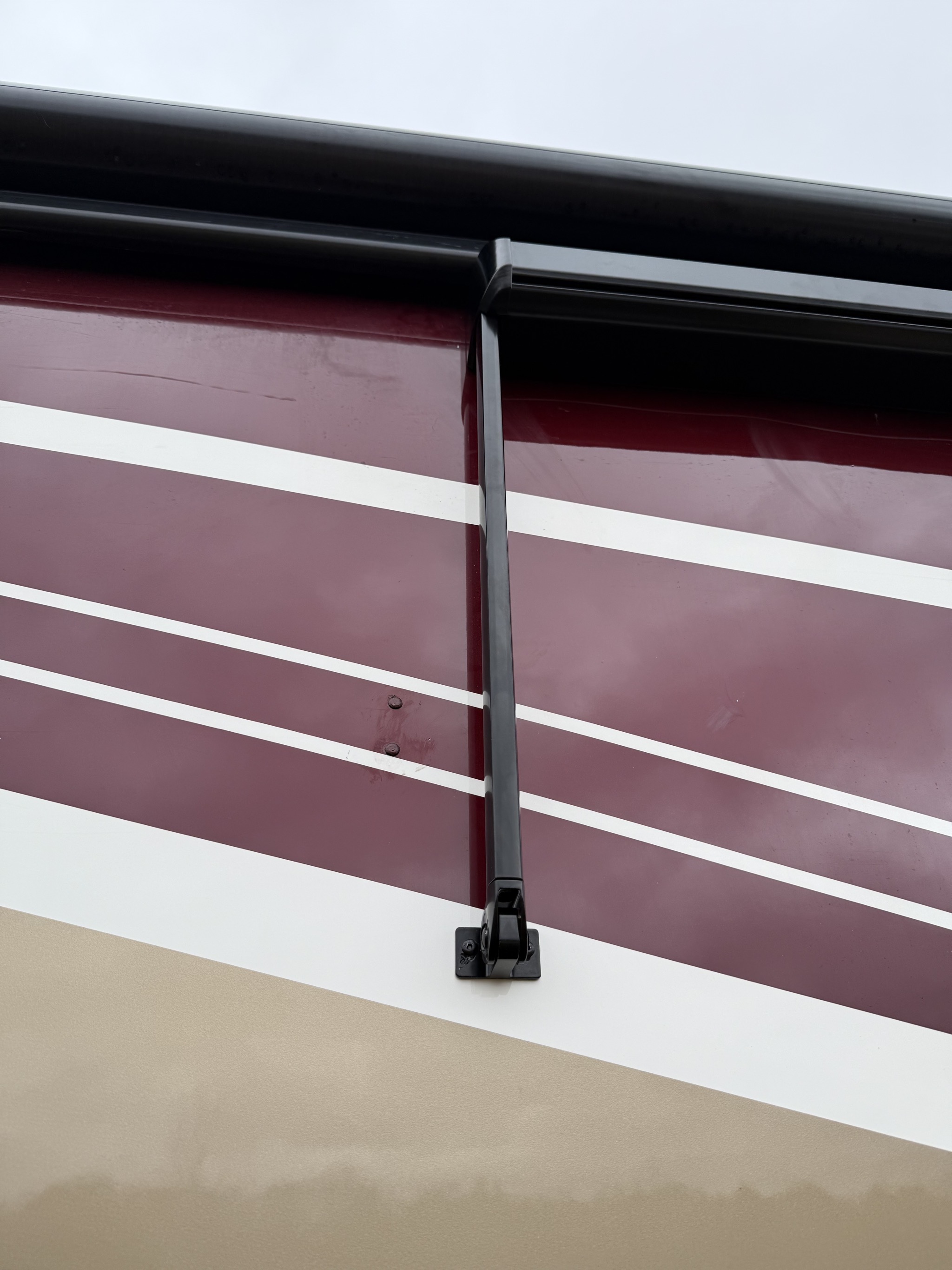 New window awning