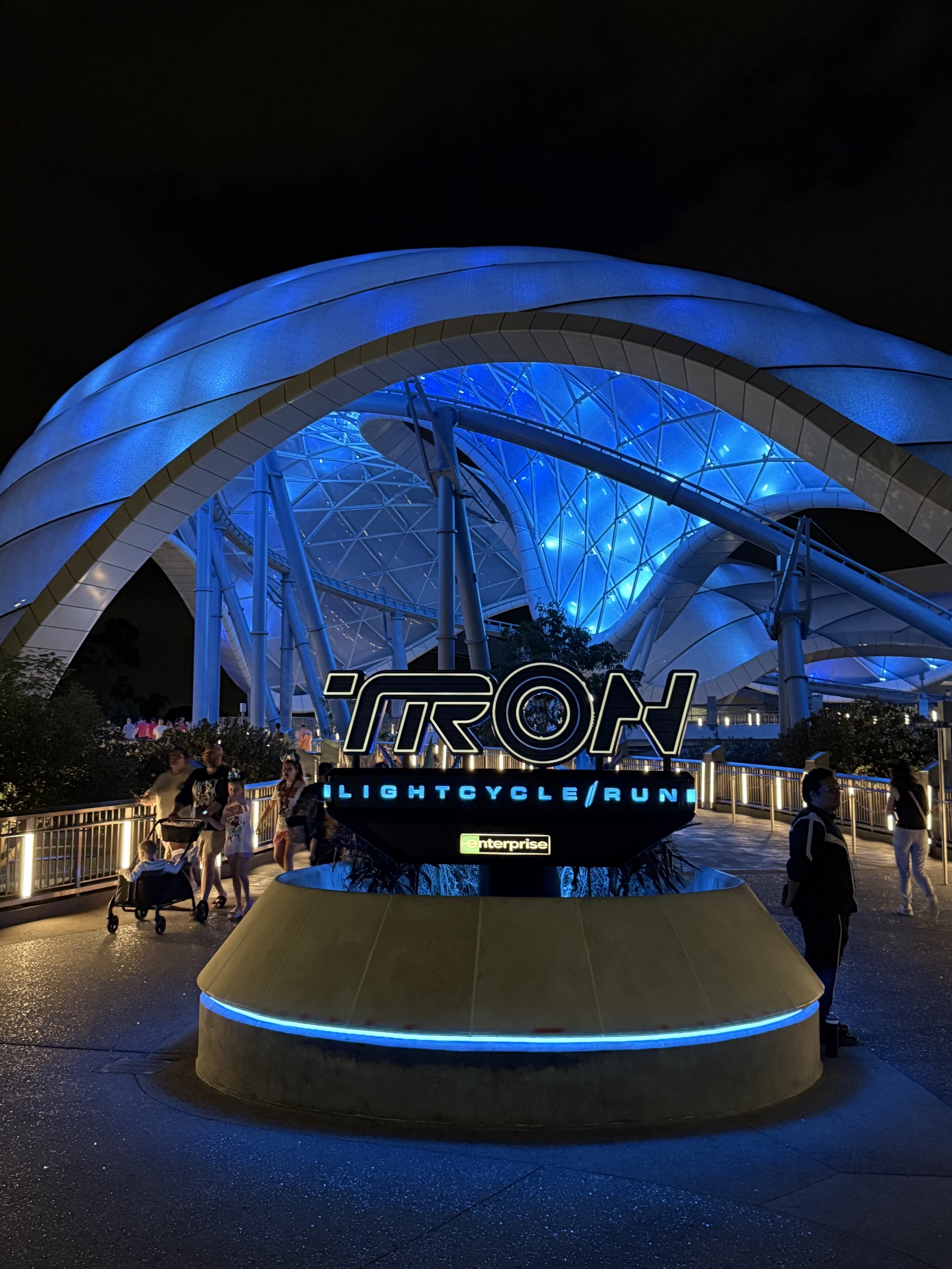 Tron ride