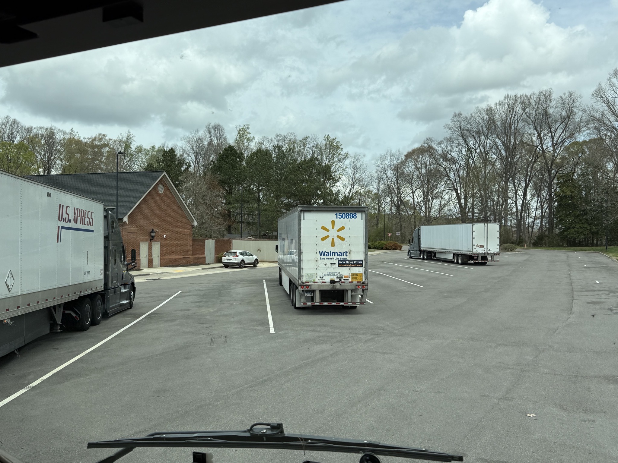 Rest area lunch stop