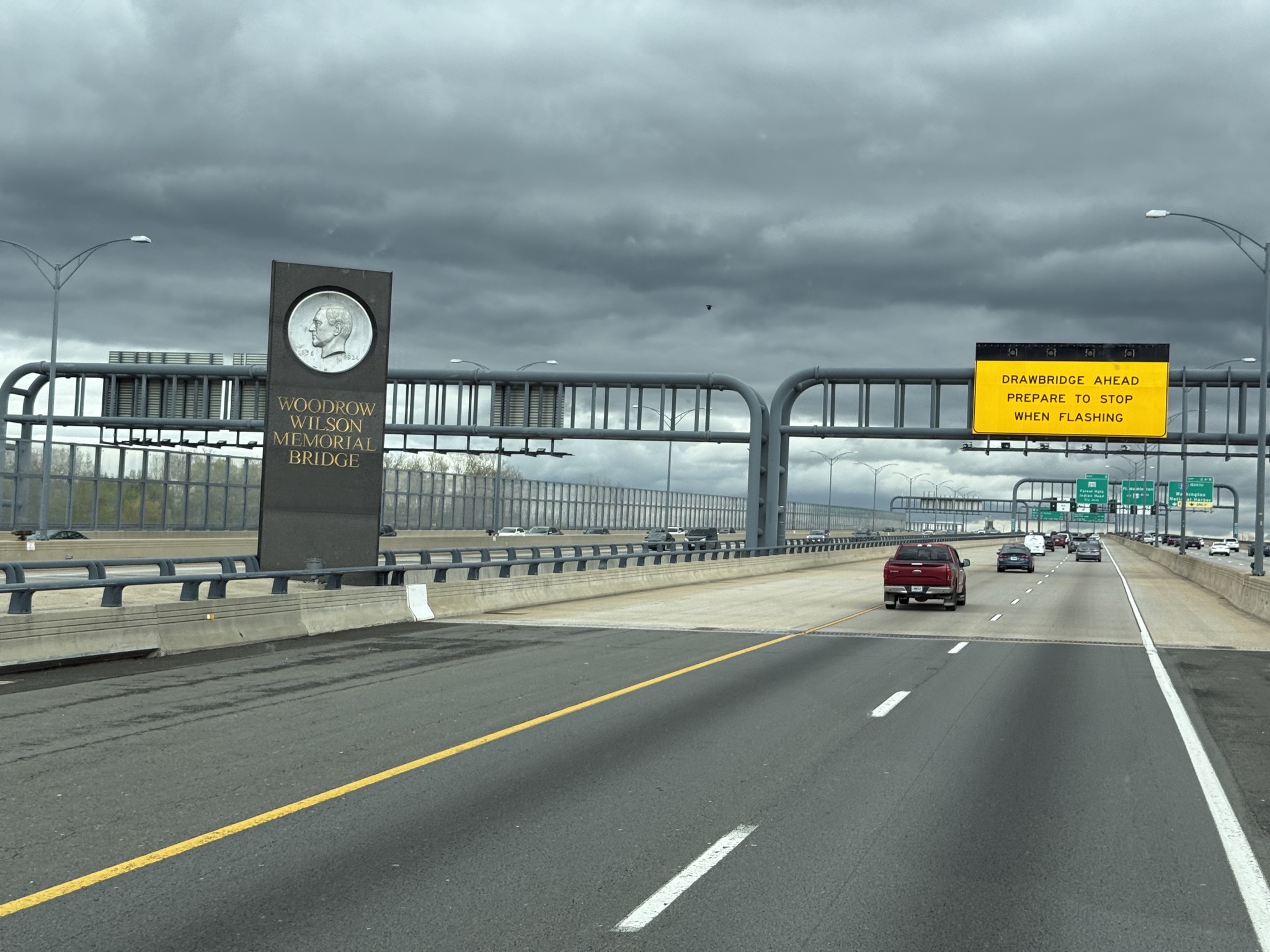 Woodrow Wilson Memorial Bridge