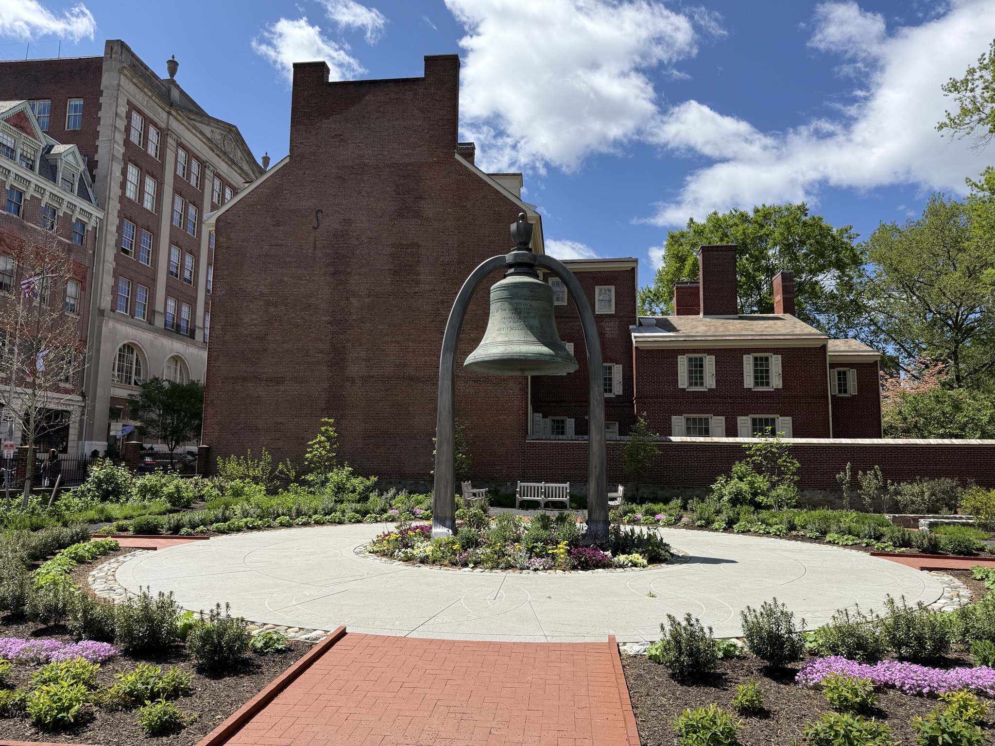 Bicentennial Bell in Benjamin Rush garden