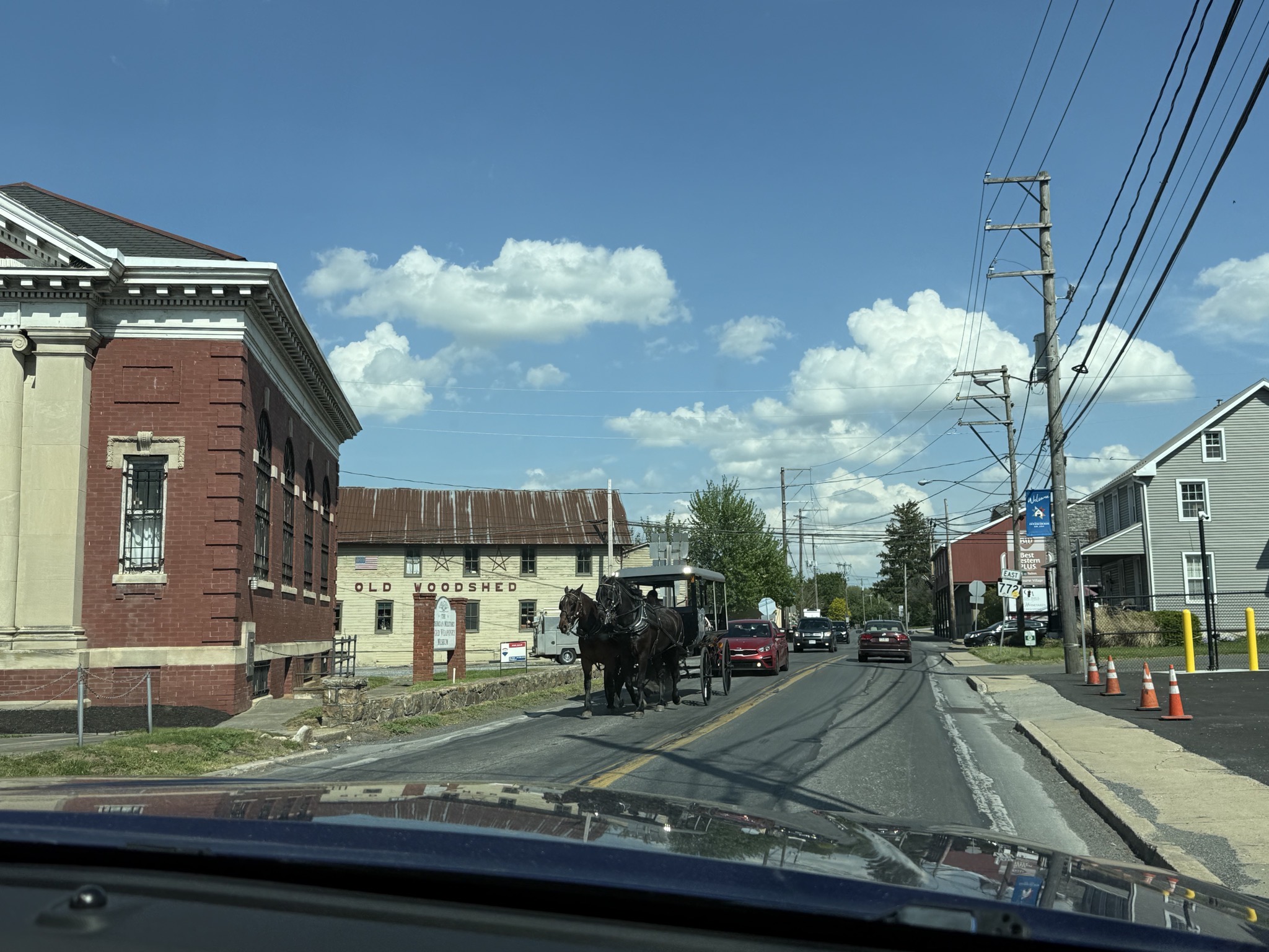 Amish horse and buggy