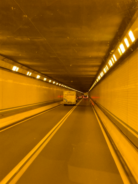 Tunnel