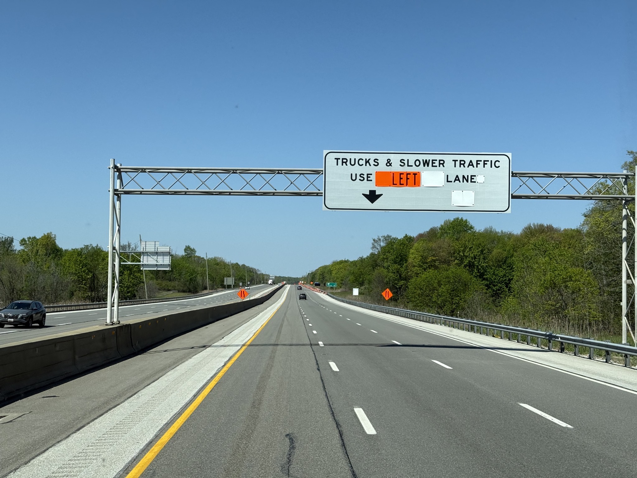 Trucks and slower traffic use left lane