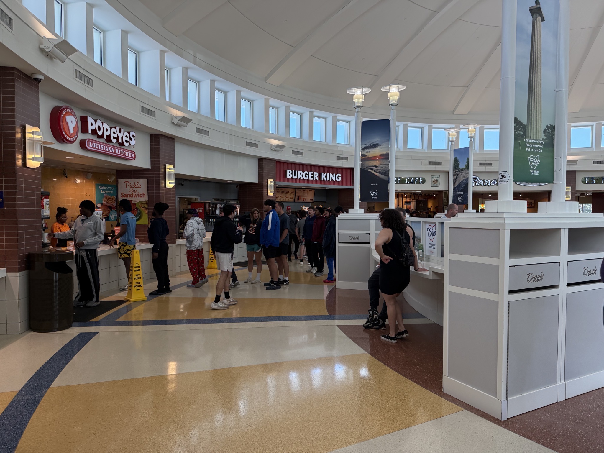 Service plaza food court