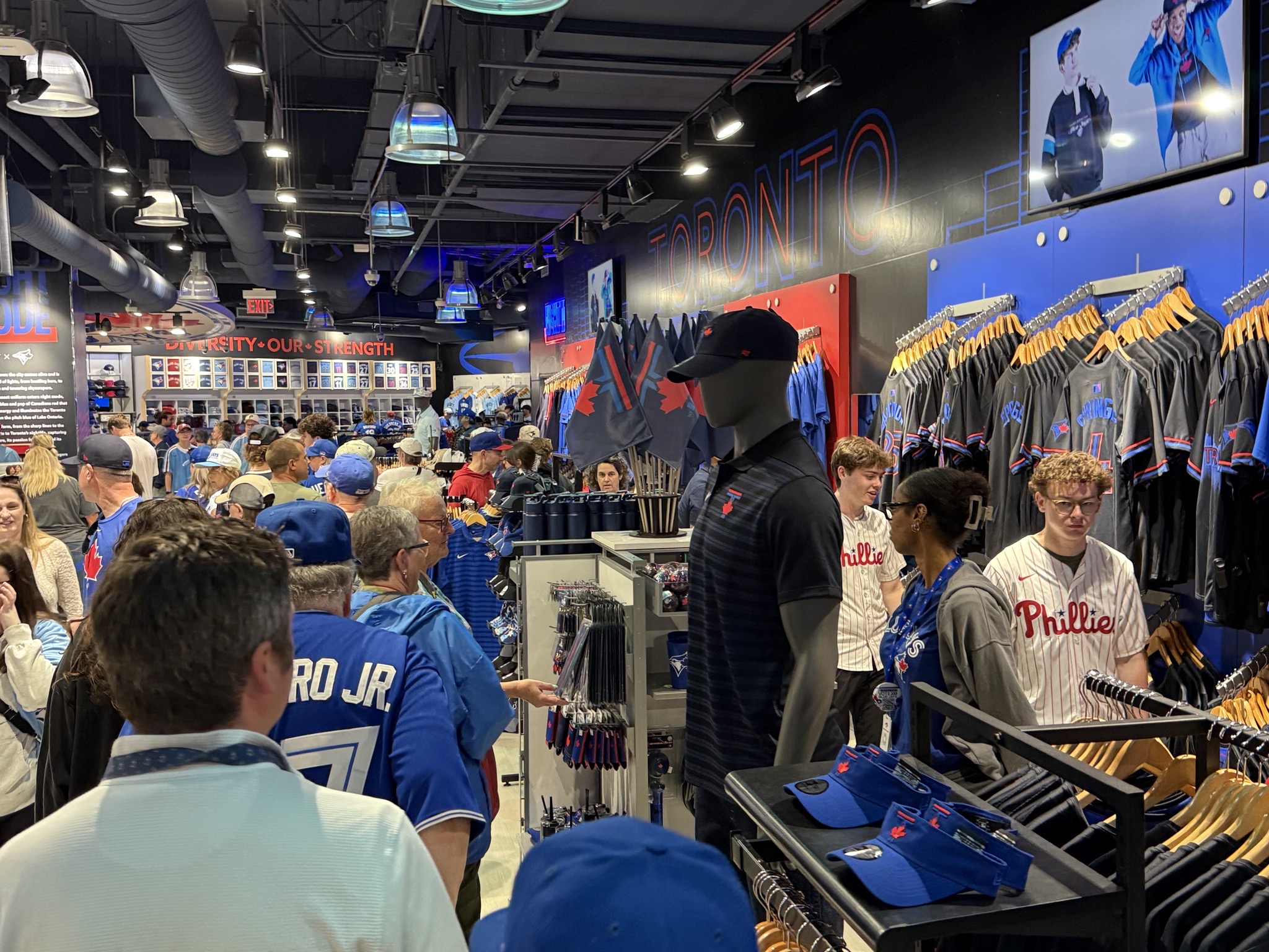 Team store