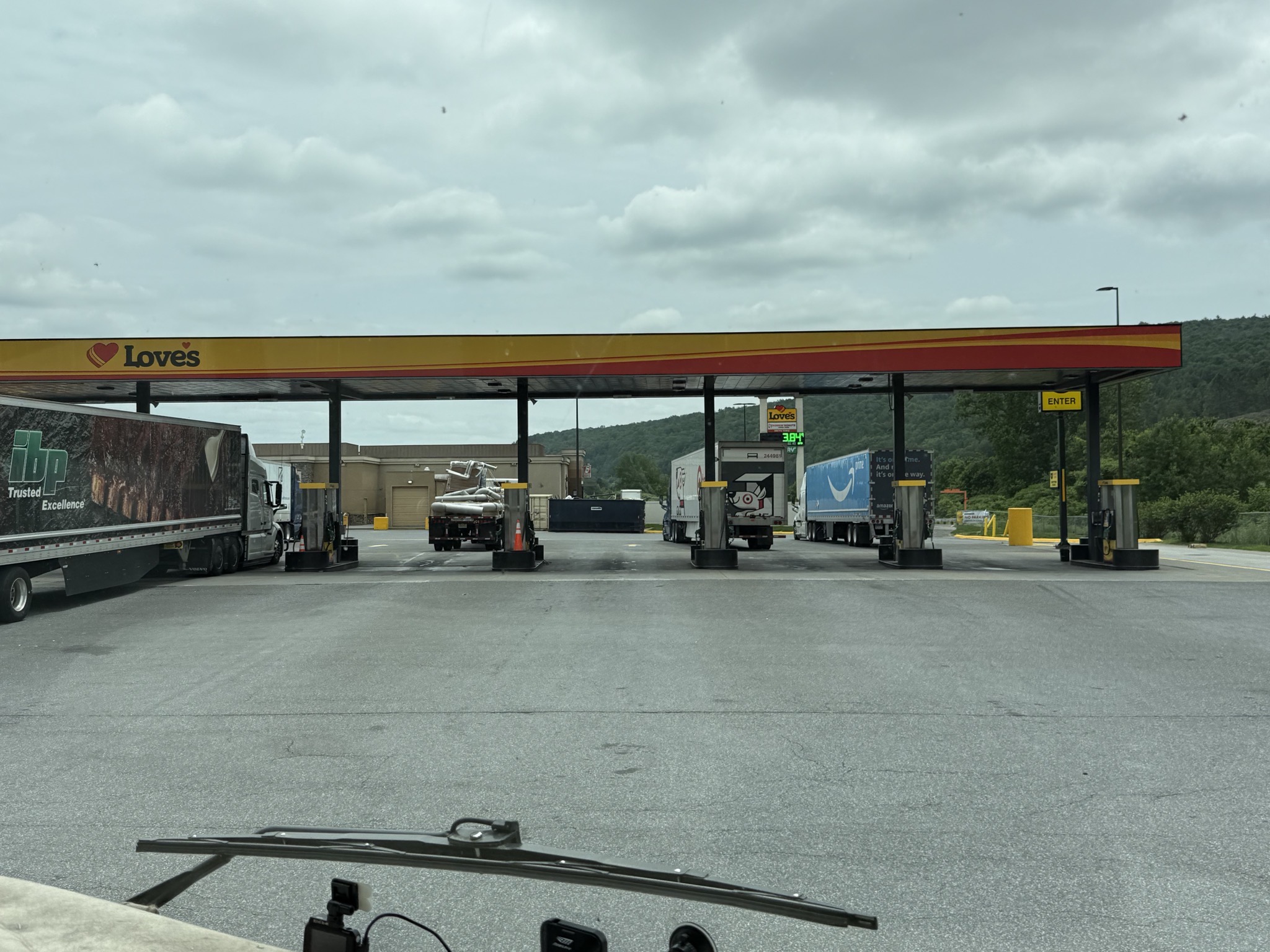 Fuel stop