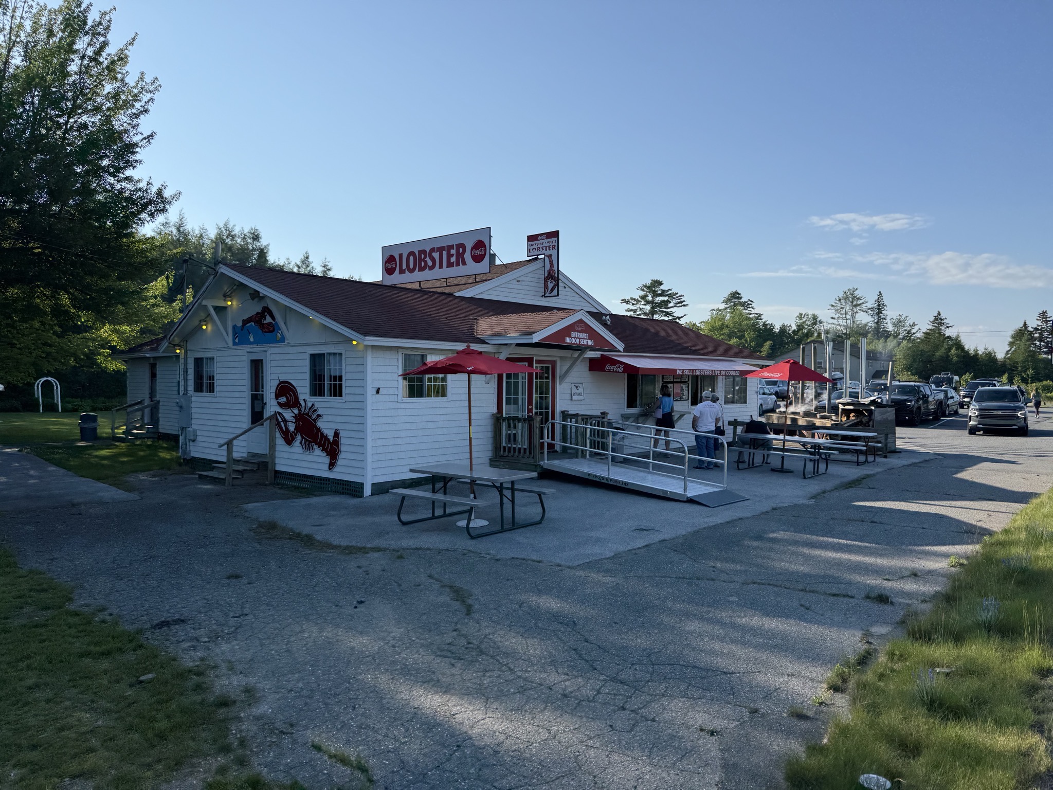 Gateway Lunt's Lobster Pound