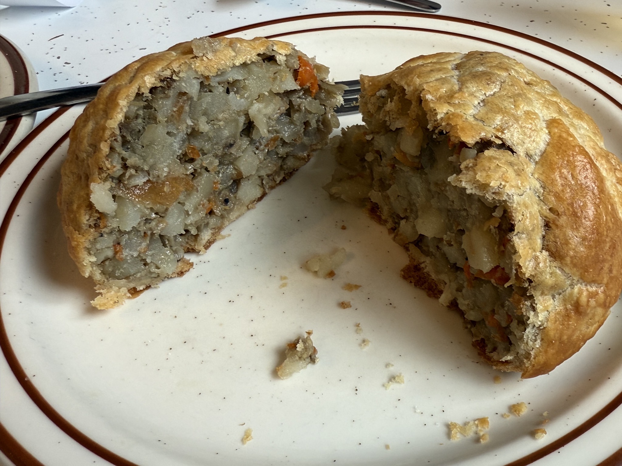 Suomi Home Bakery & Restaurant