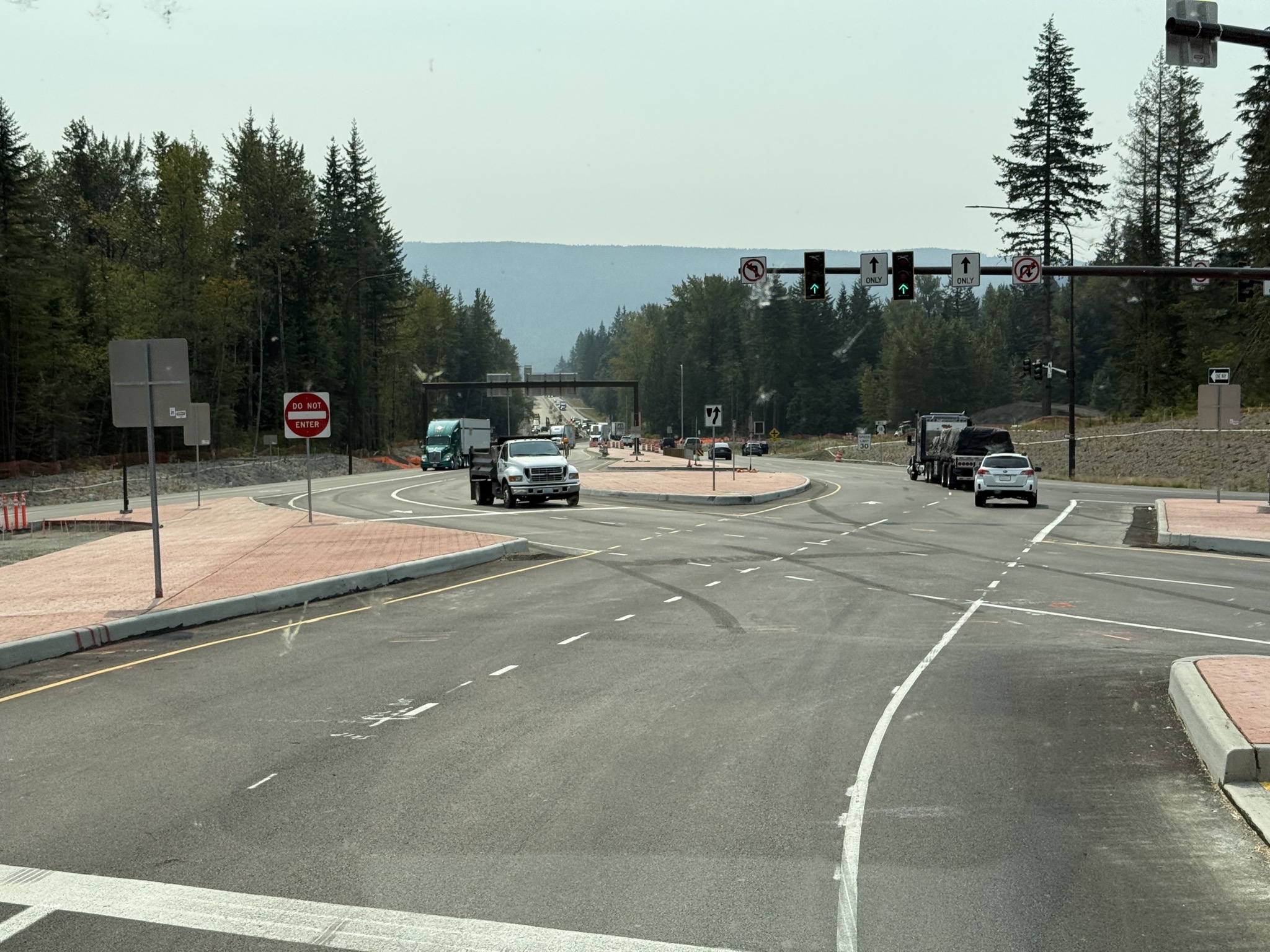 Crossover intersection