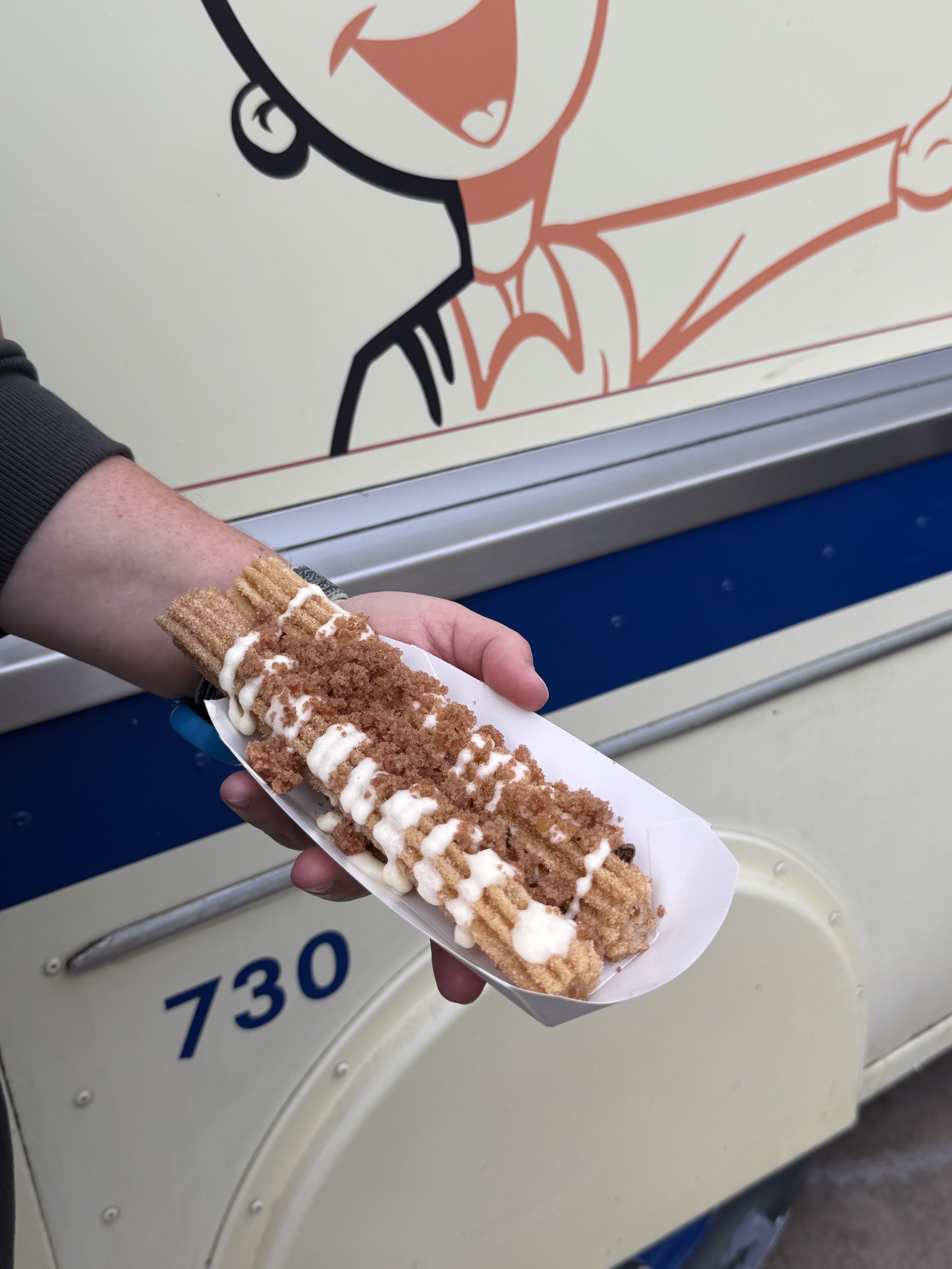 Carrot cake churro