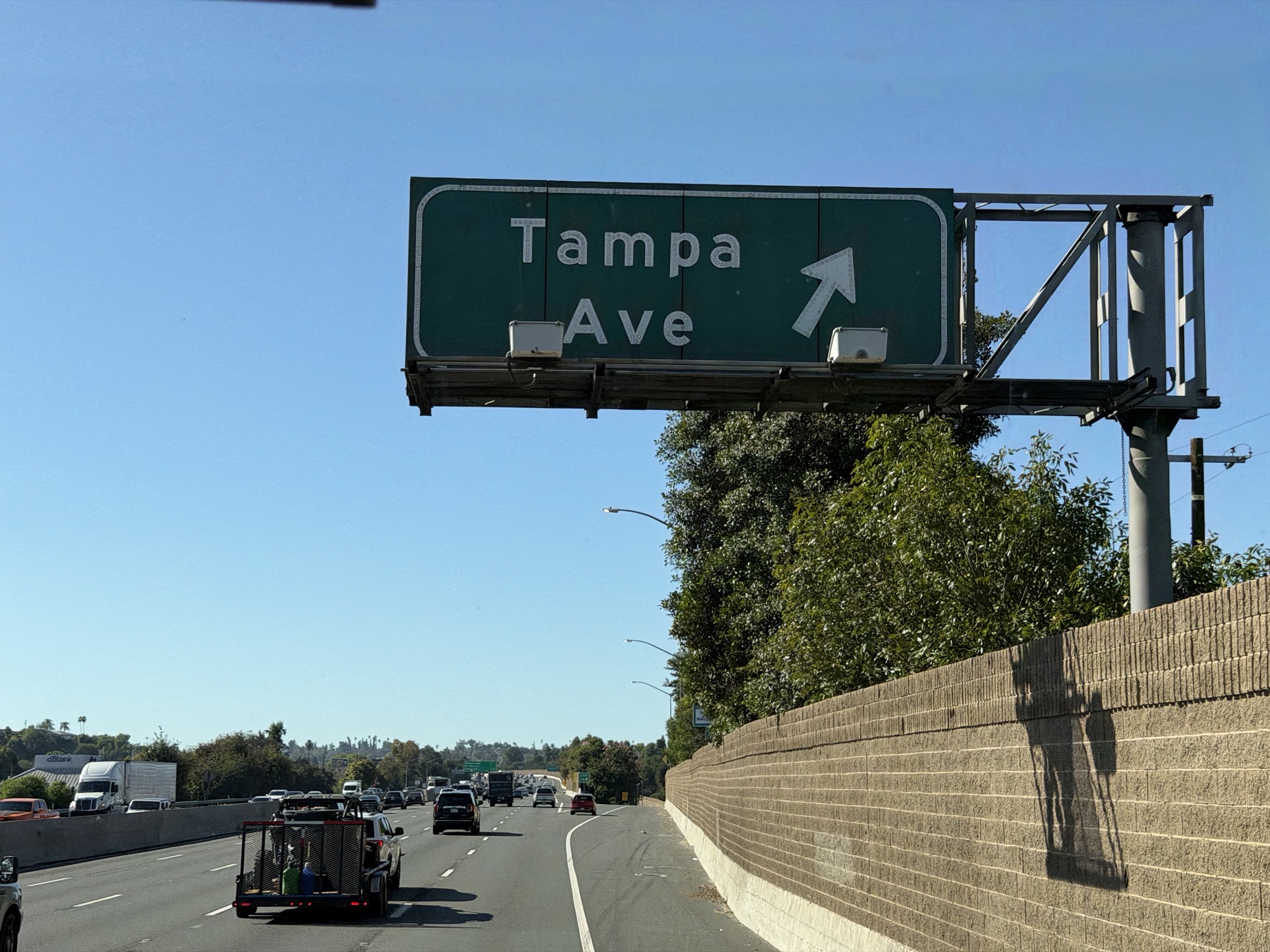 Exit to Tampa Ave