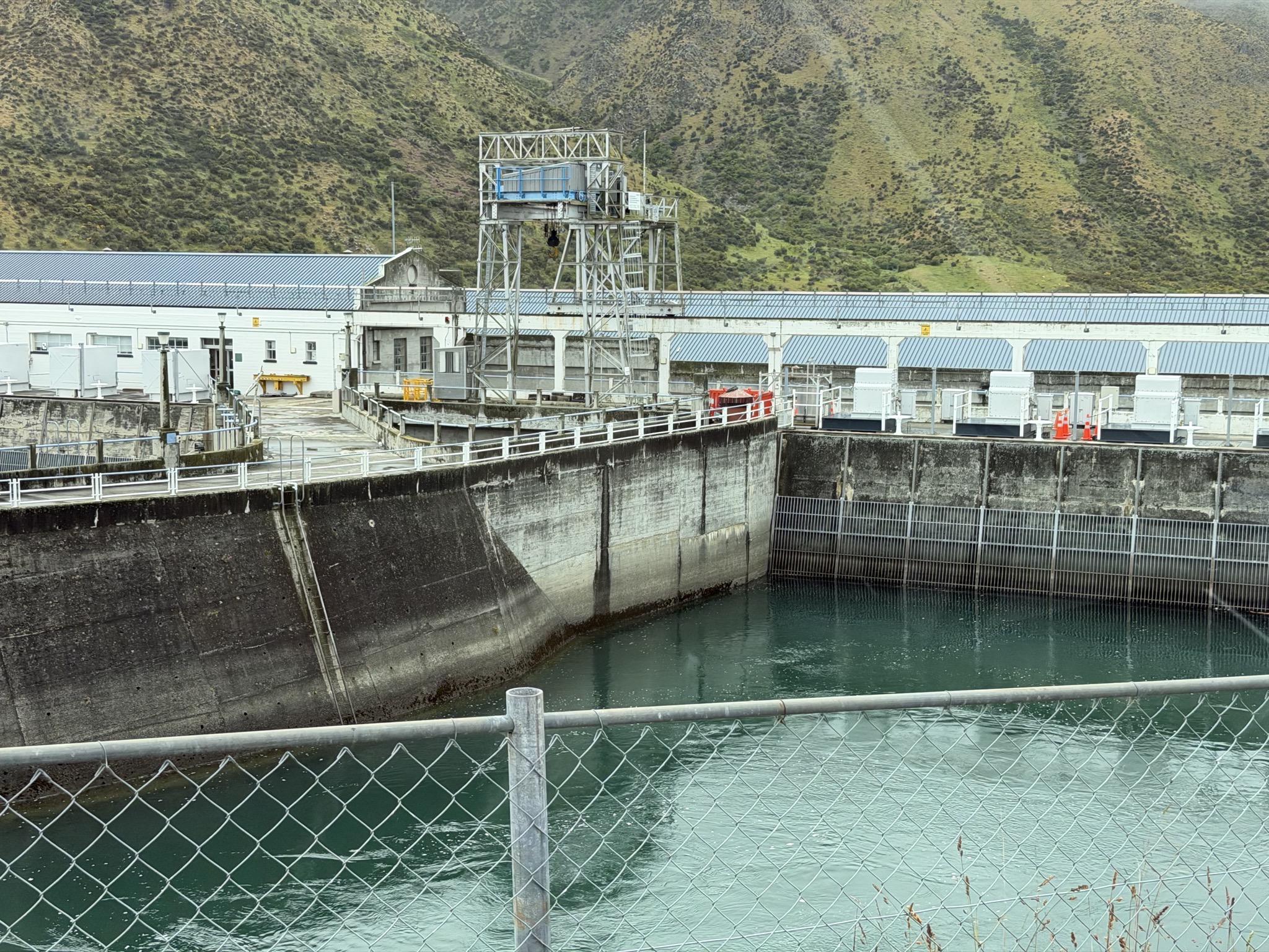 Waitaki Dam