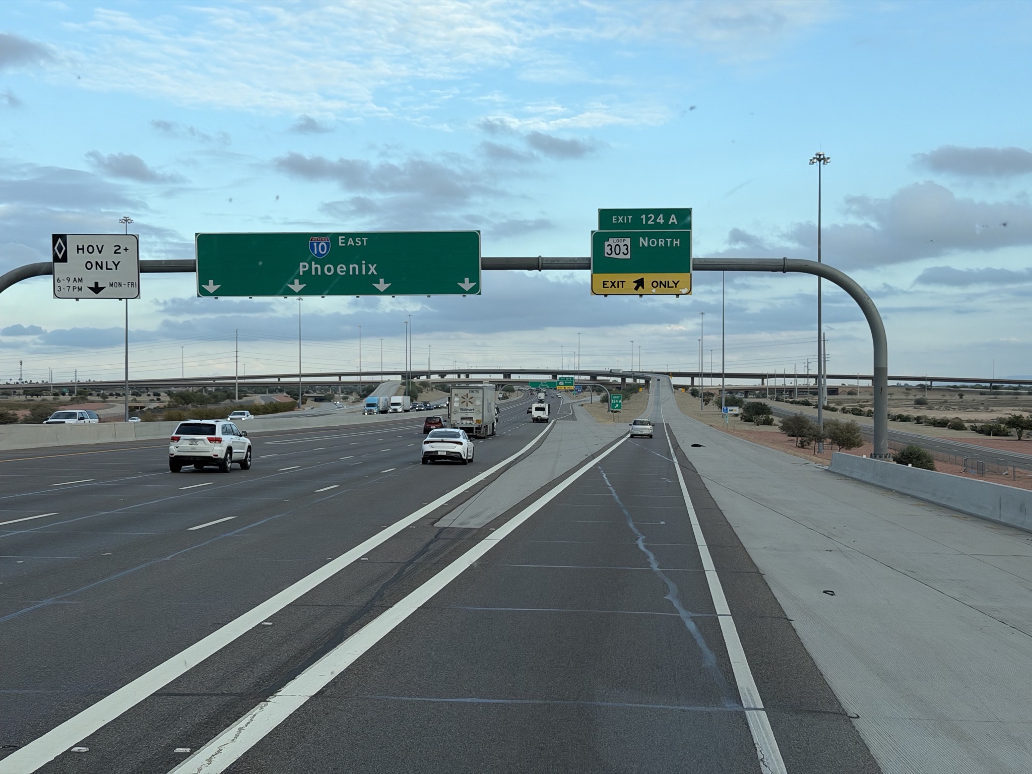 Exit to AZ-303 North