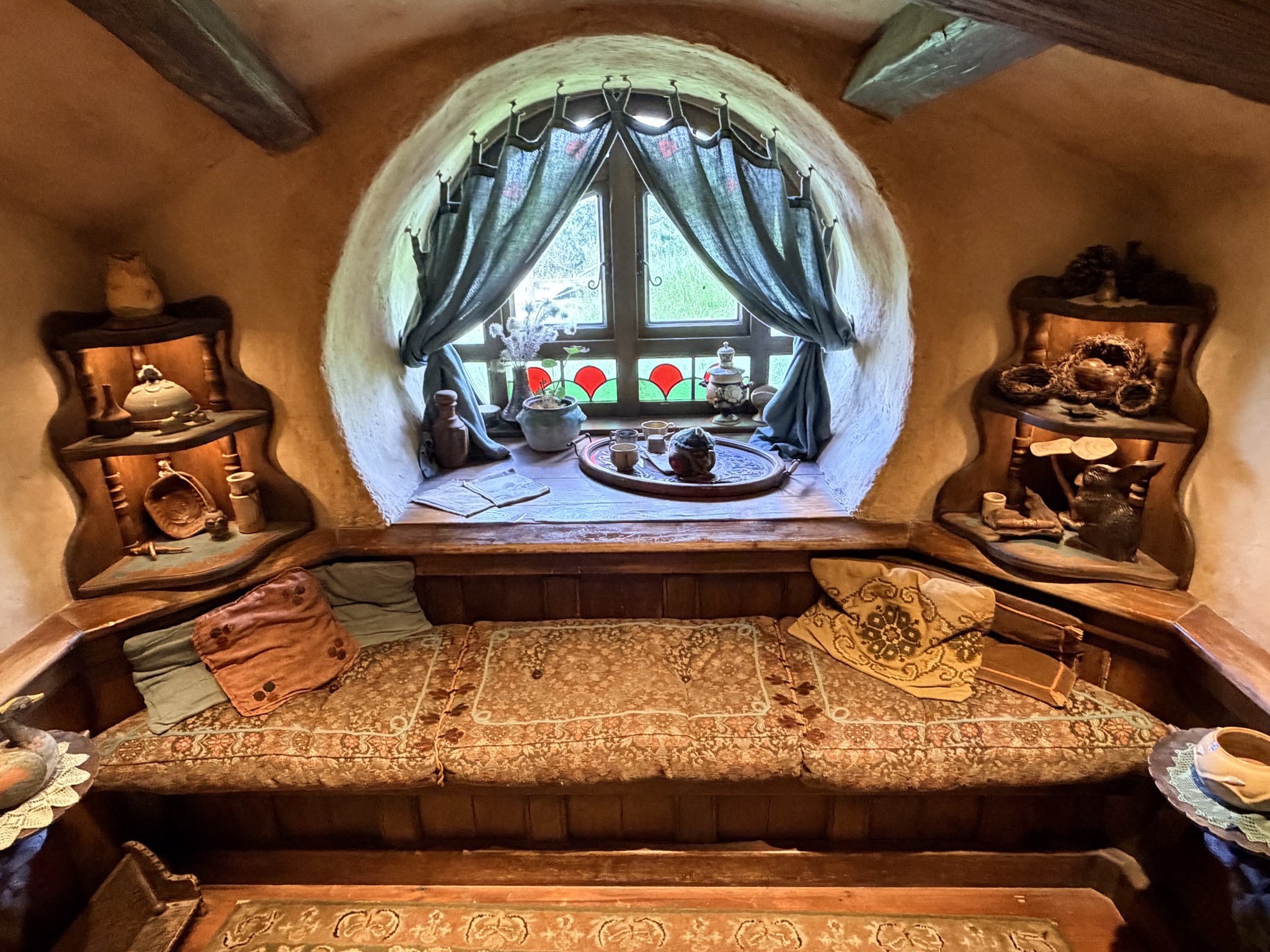 Hobbit hole