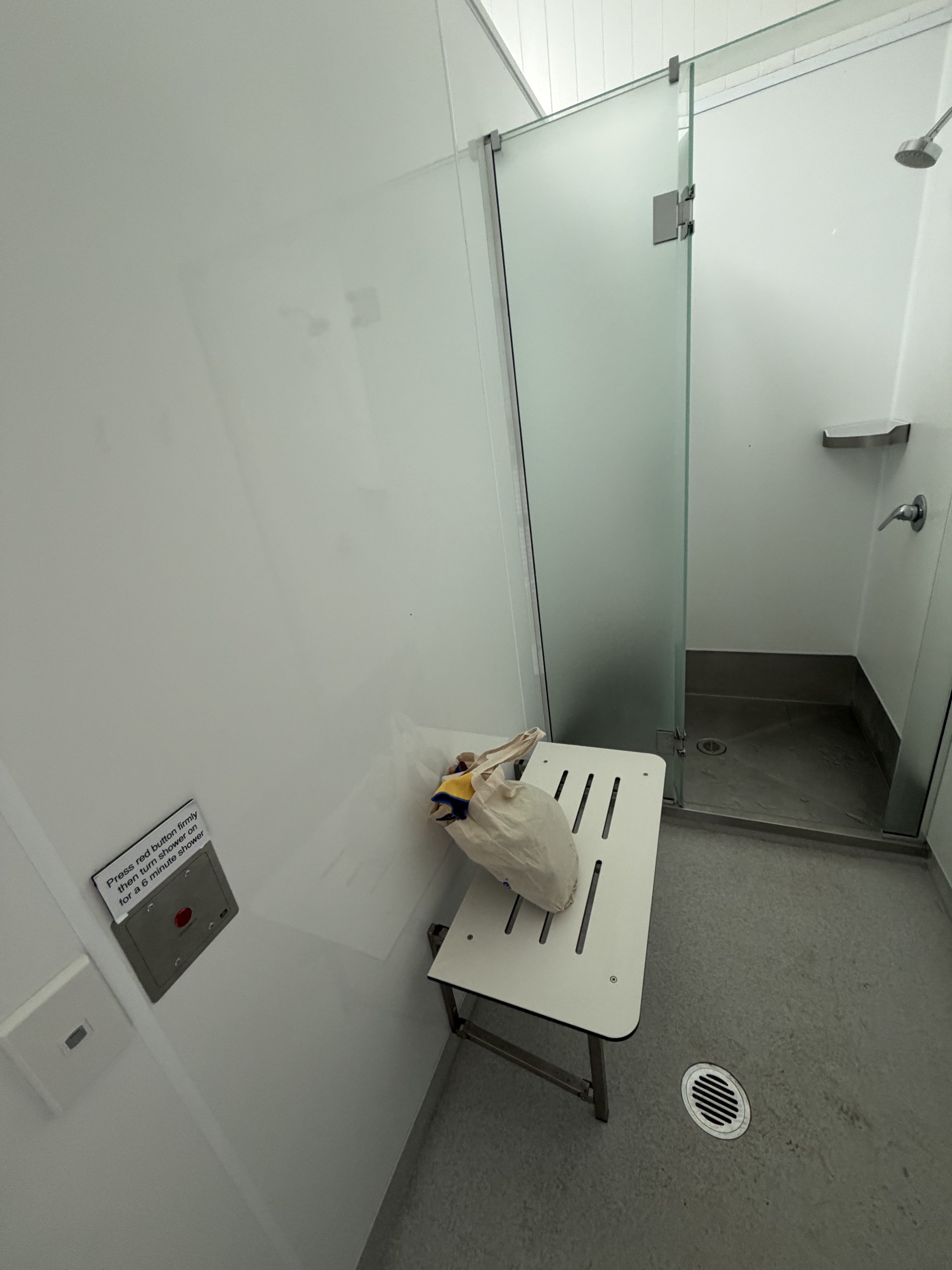 Free shower with timer
