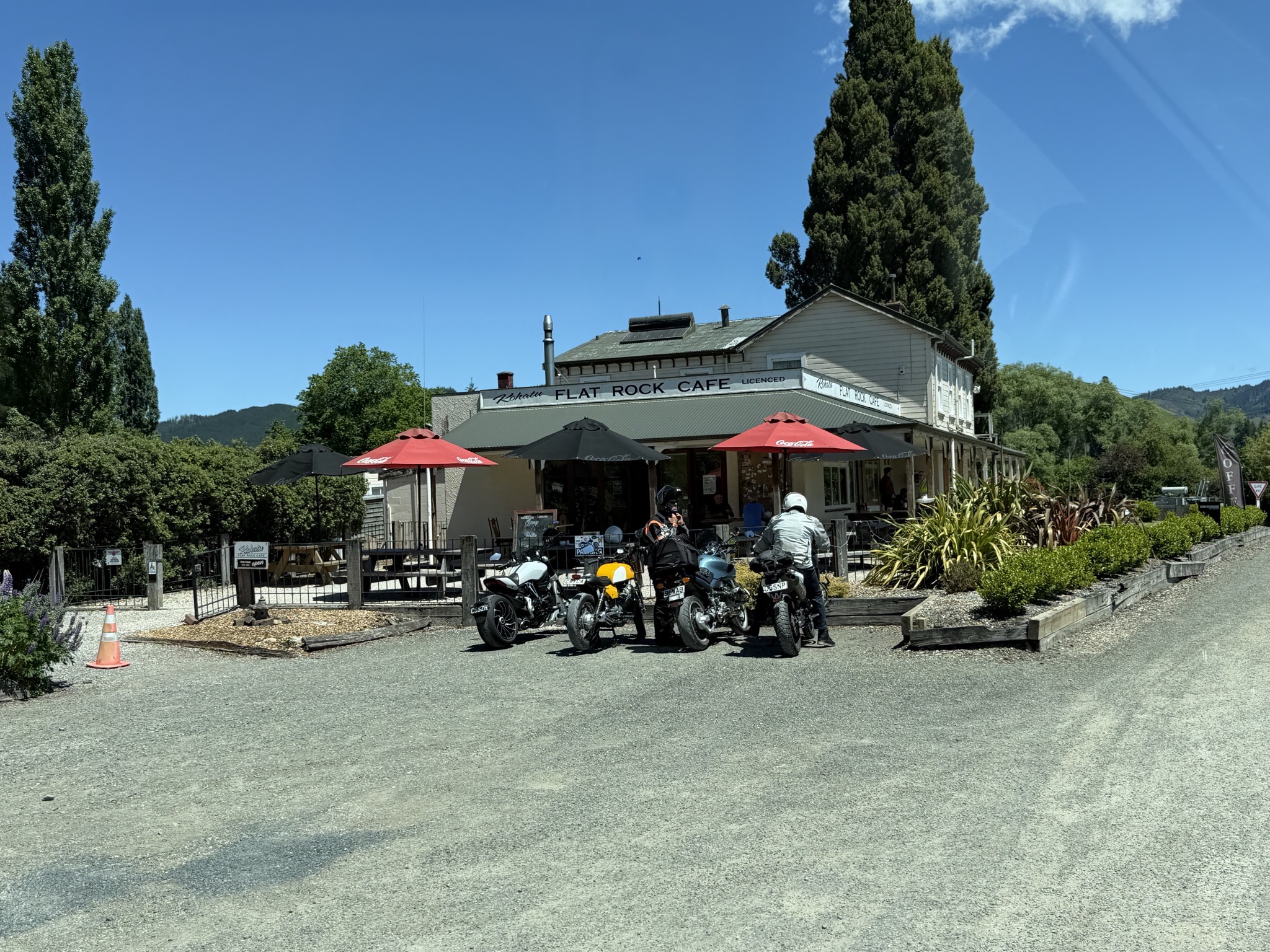 Flat Rock Cafe