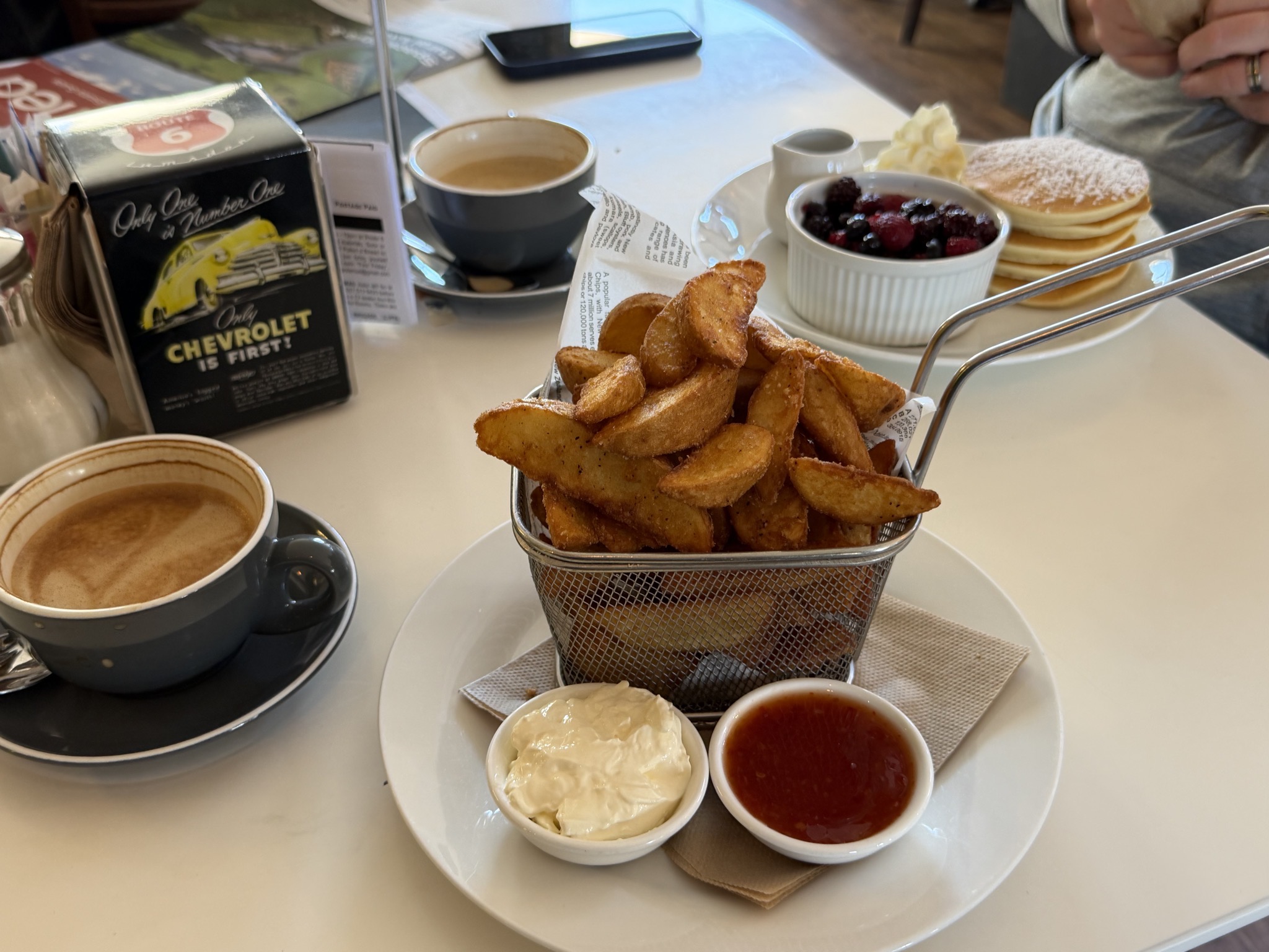 Route 6 Cafe