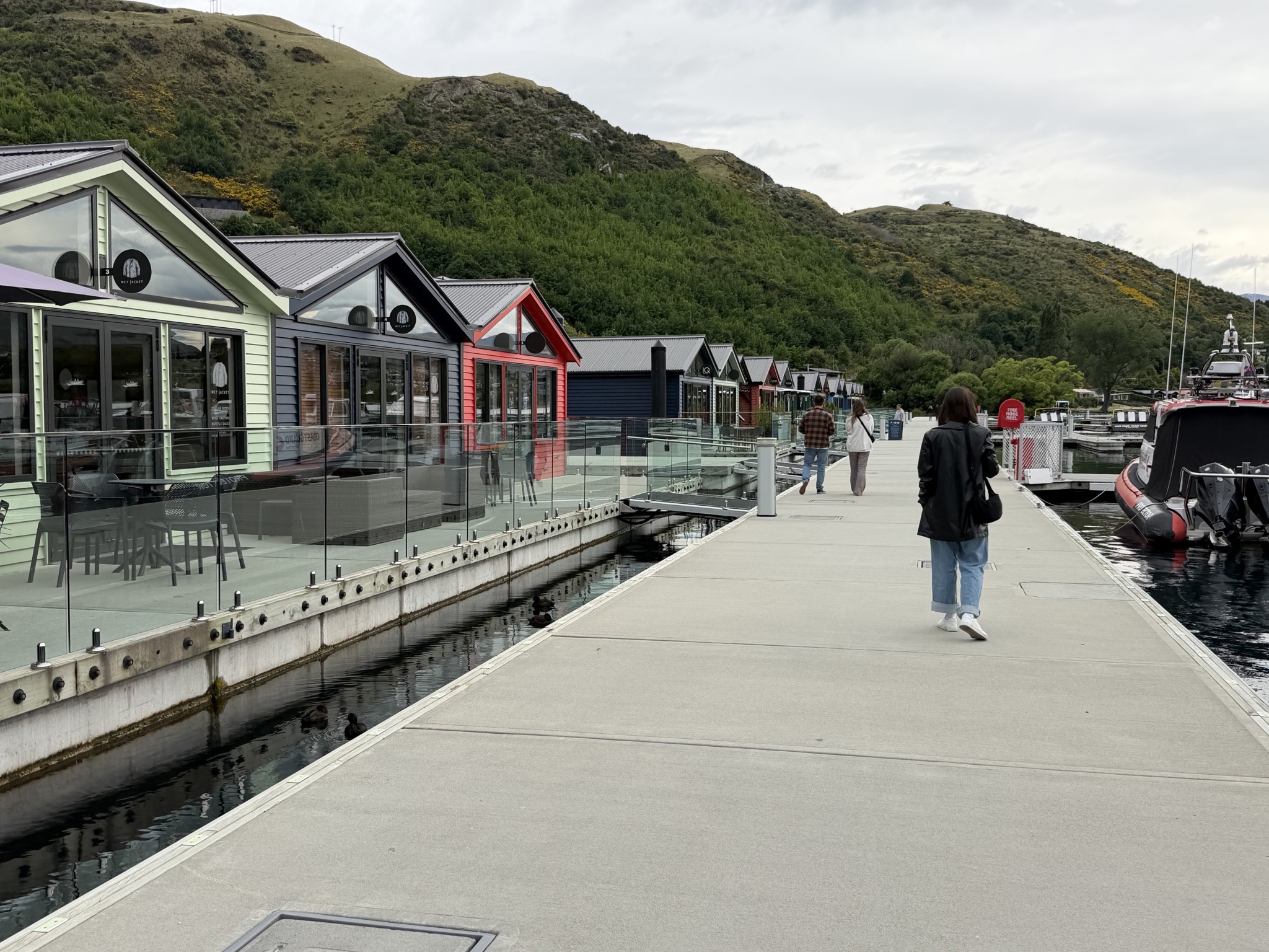Floating shops