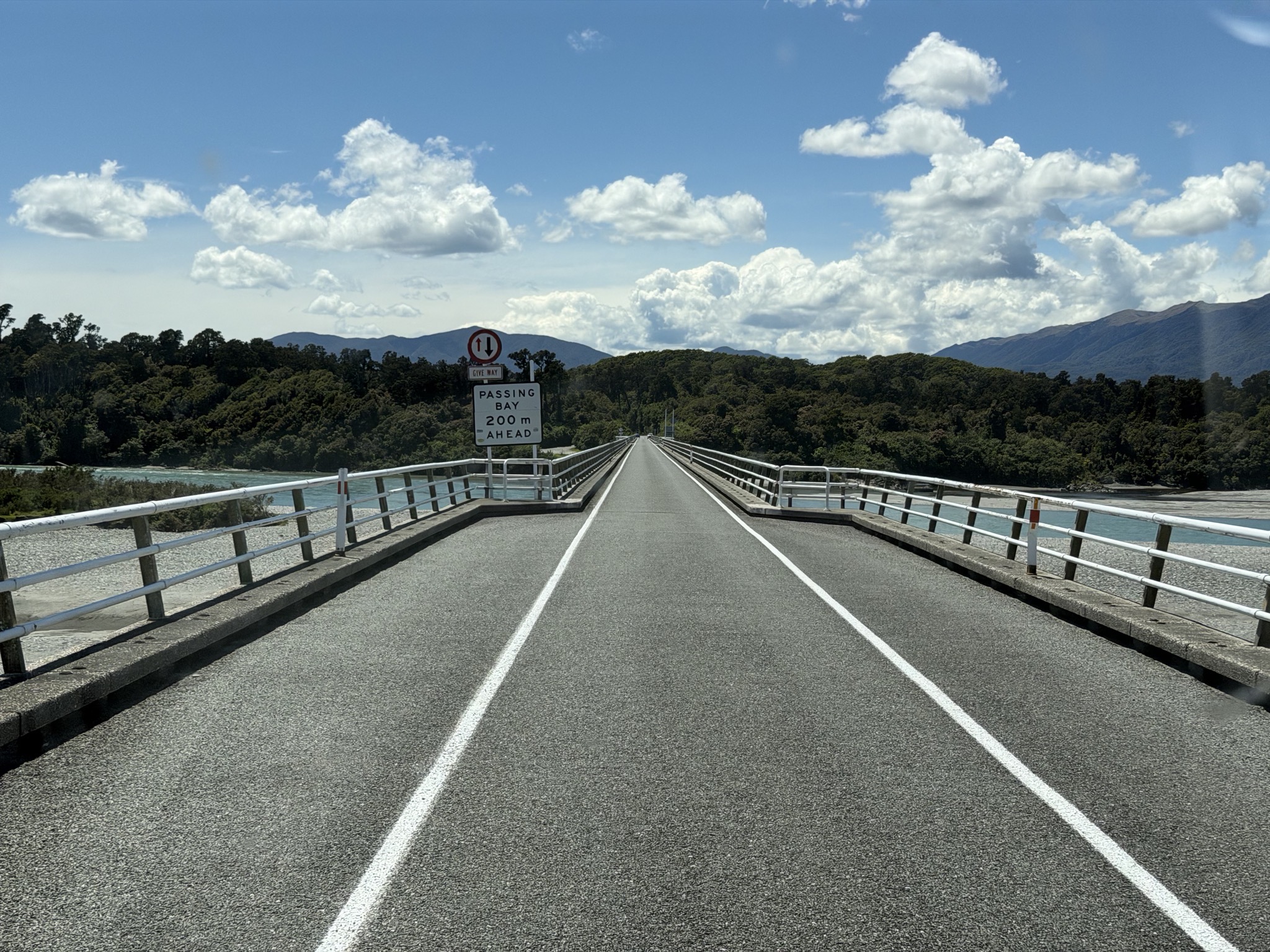 Long one-lane bridge with passing bays