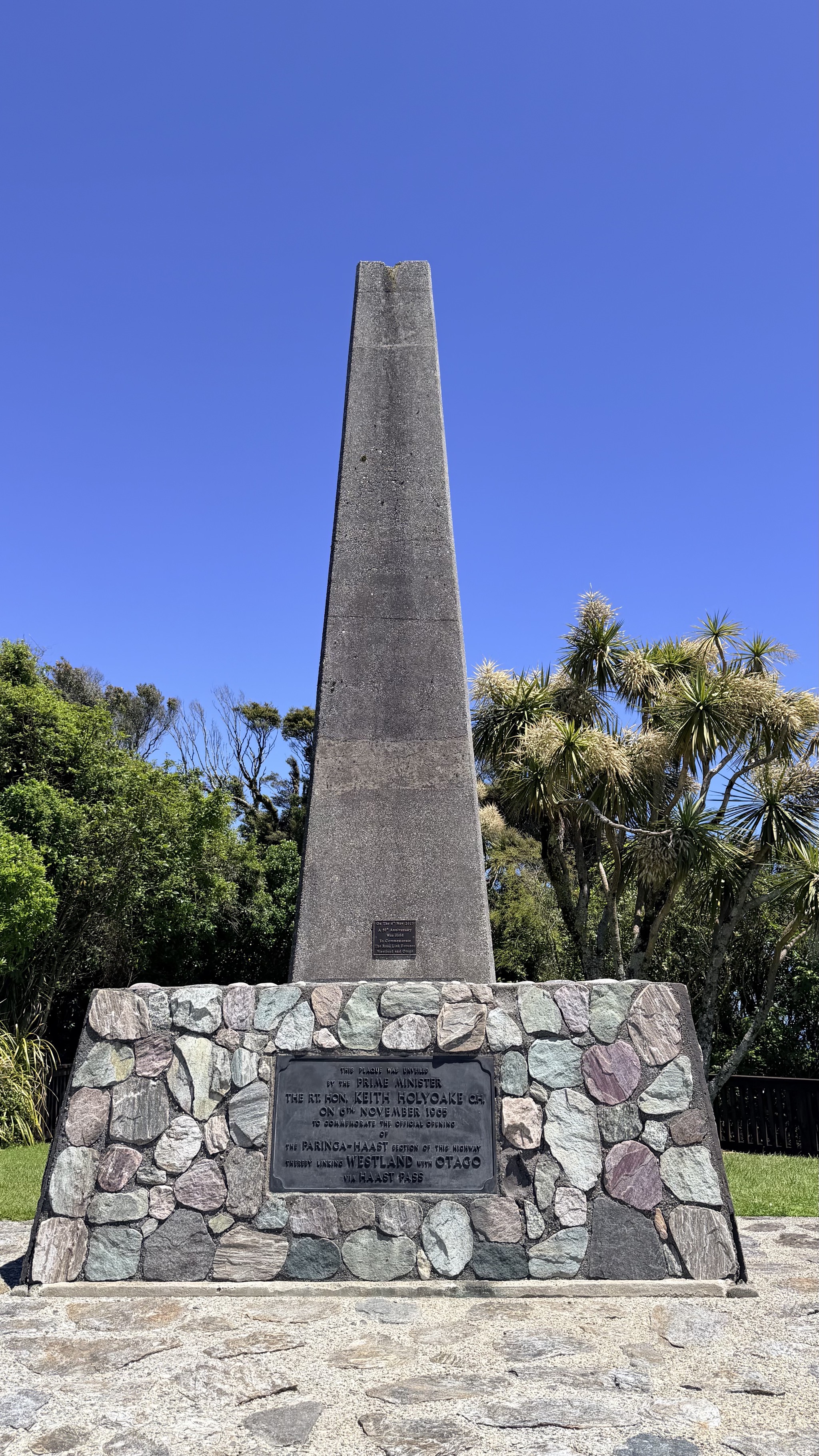Monument celebrating the highway connecting Westland with Otago