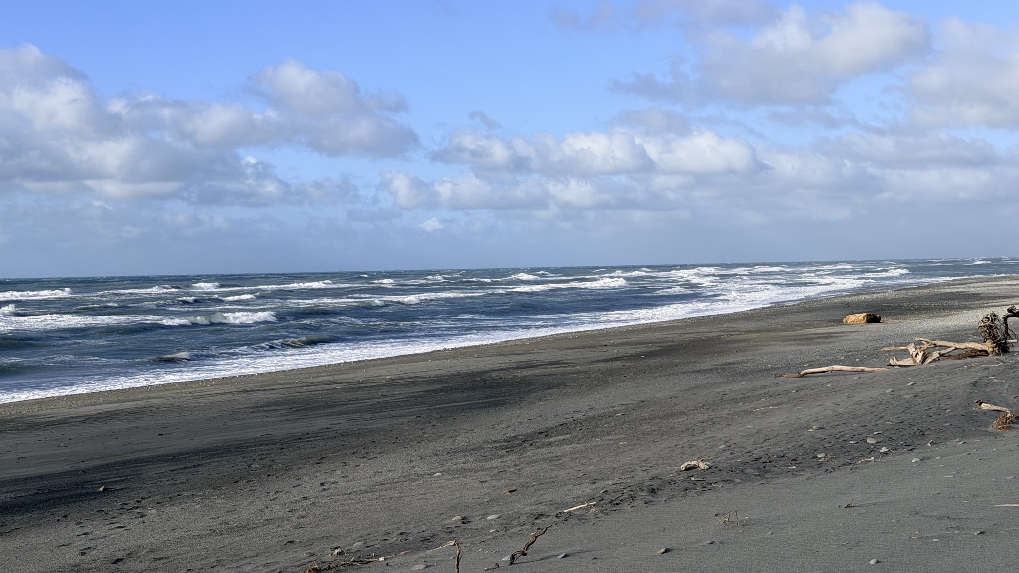 Hokitika beach