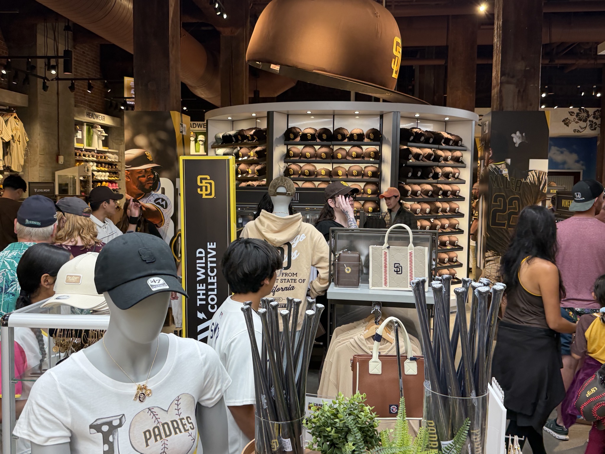 Team store