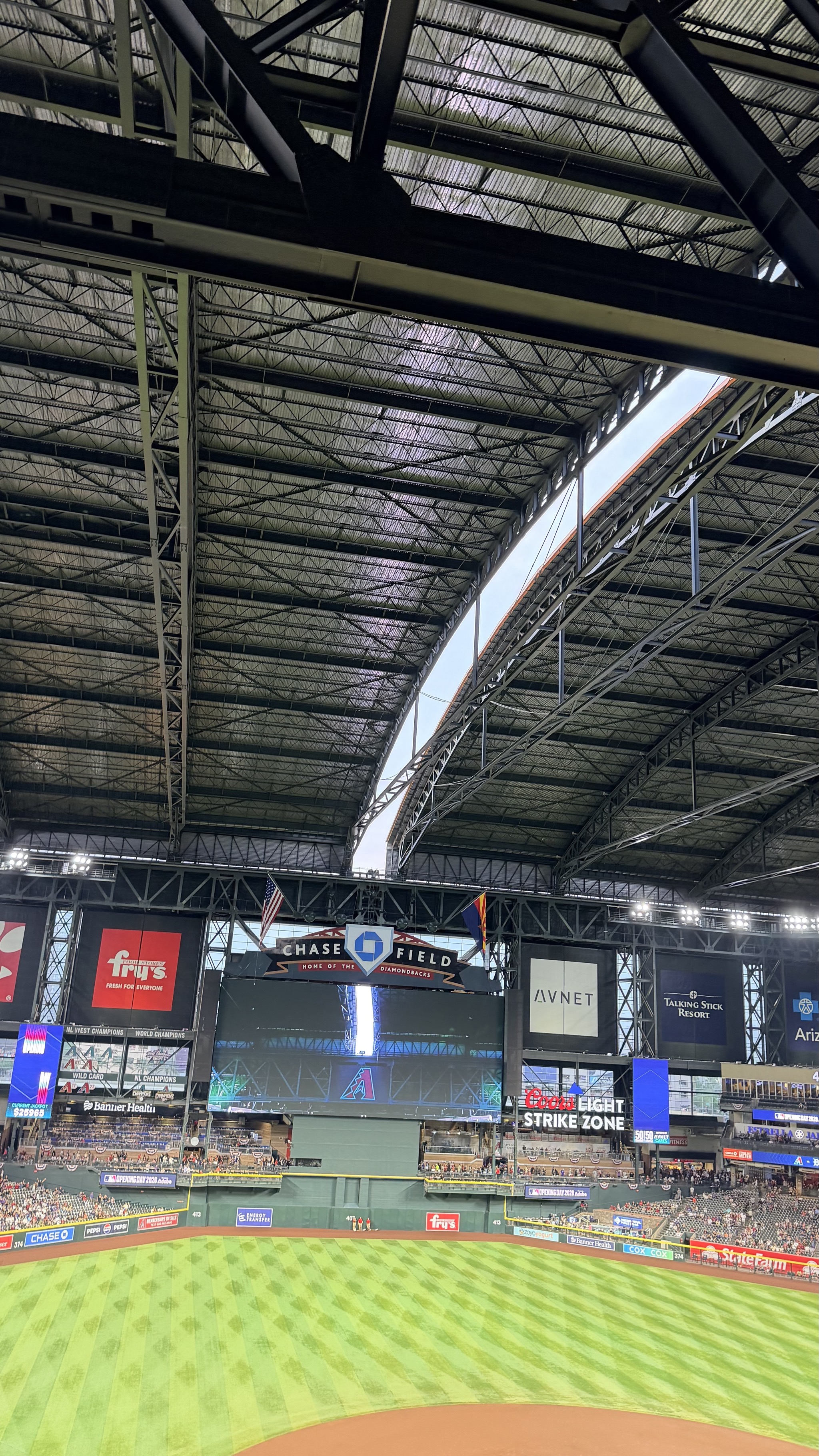 Roof opening
