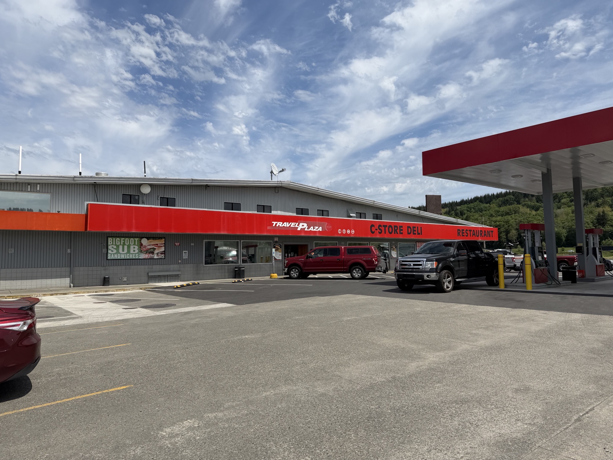 Bee Gee's Truck Stop