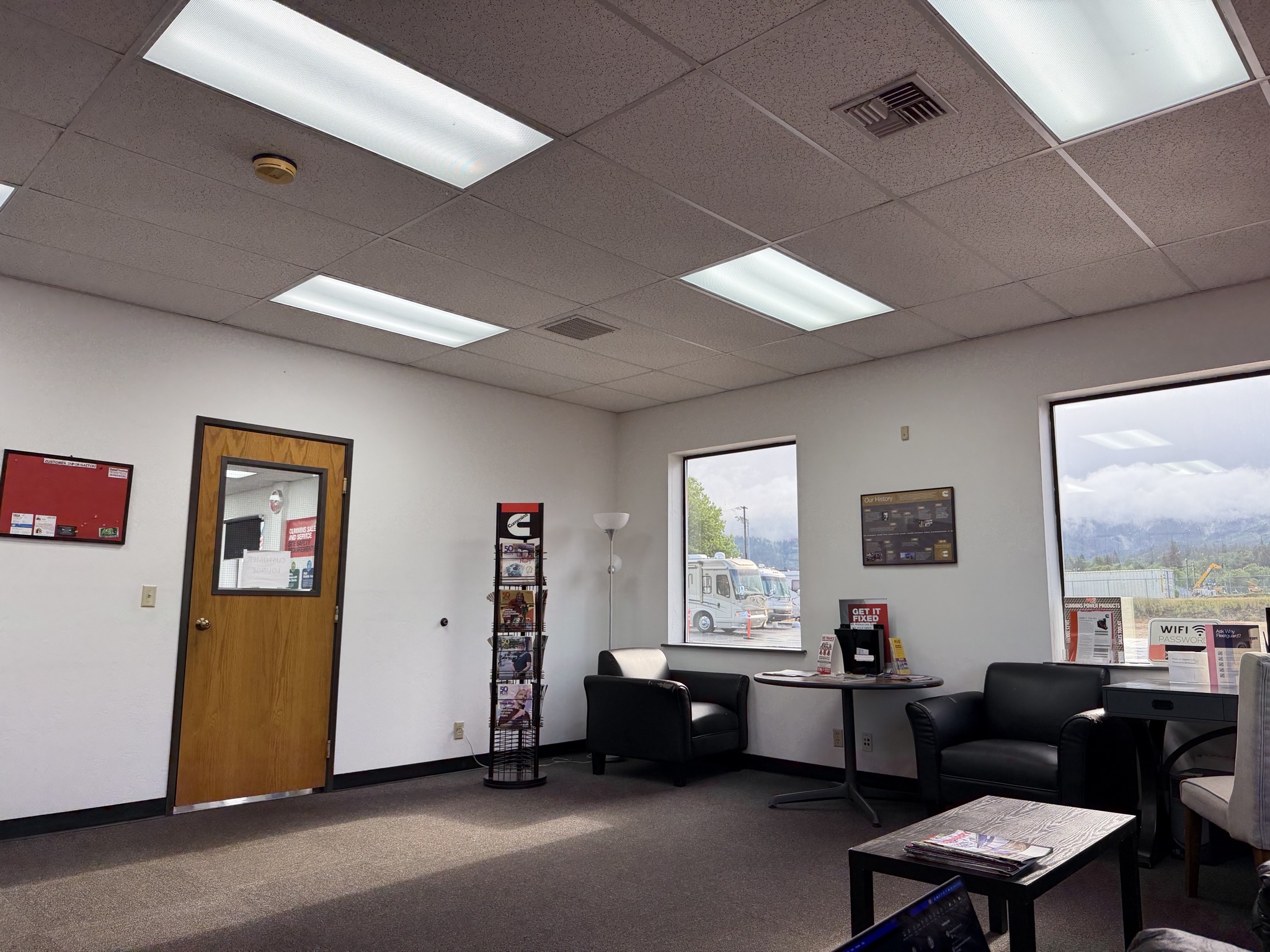 Customer lounge
