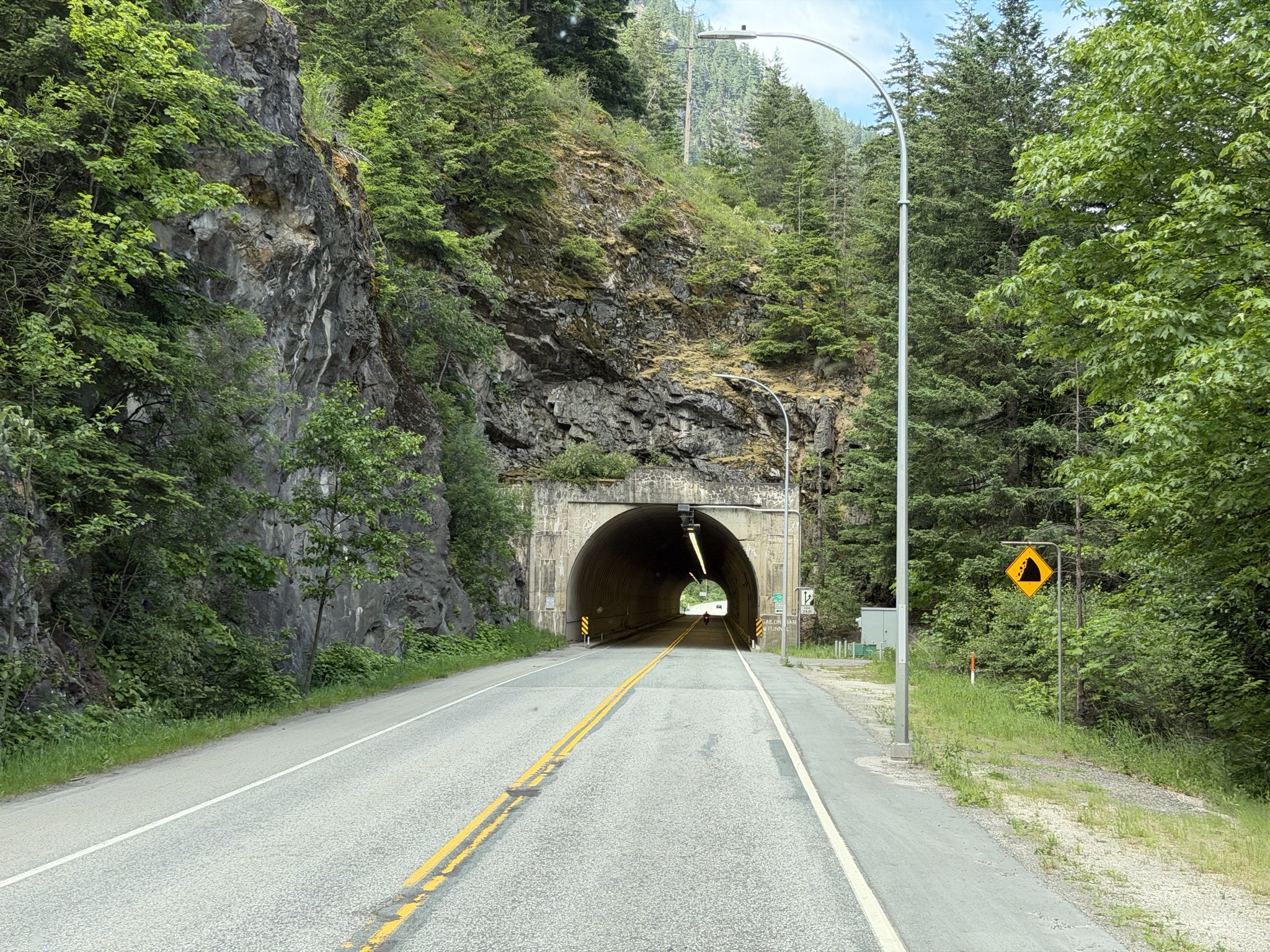 Sailor Bar Tunnel