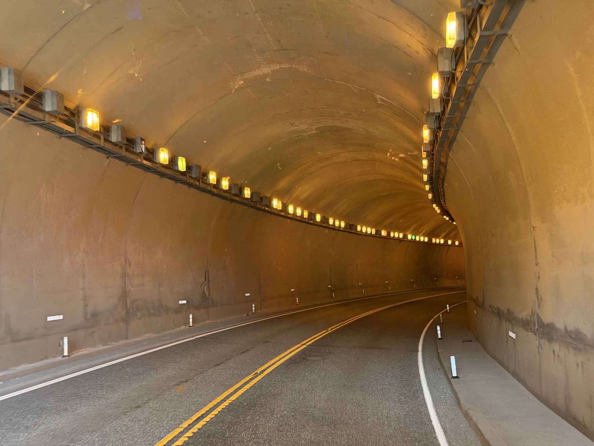 Spuzzum Tunnel